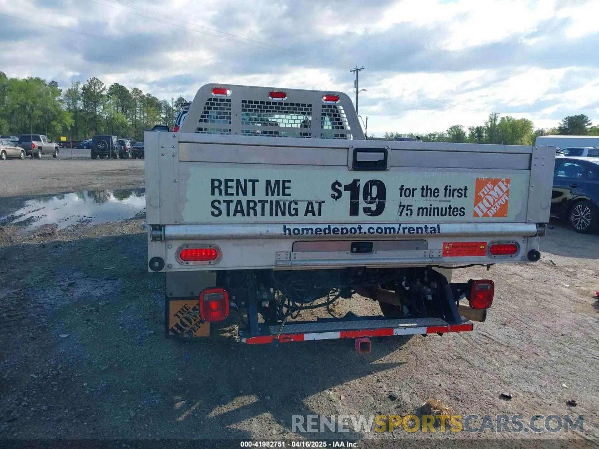 15 Photograph of a damaged car 1FDBF2A69KED43087 FORD F-250 2019