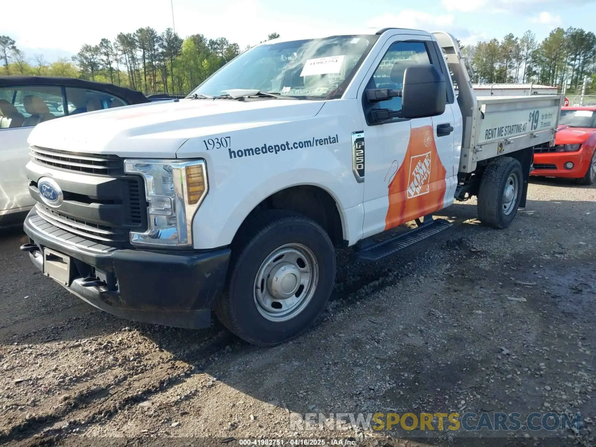 2 Photograph of a damaged car 1FDBF2A69KED43087 FORD F-250 2019