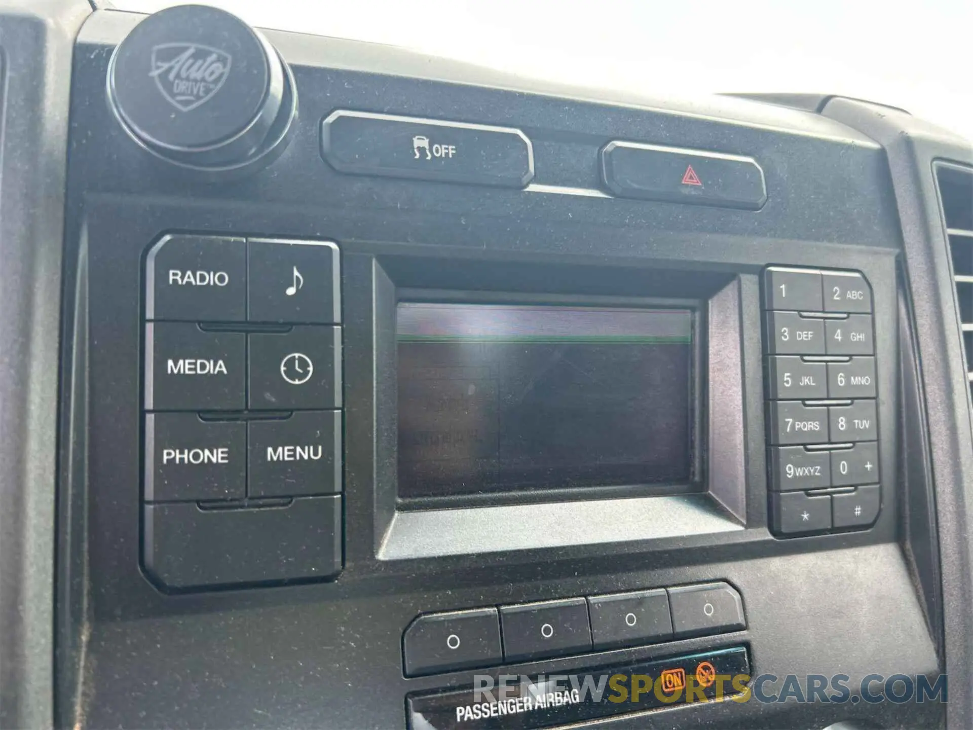19 Photograph of a damaged car 1FDBF2B61KEF90179 FORD F-250 2019