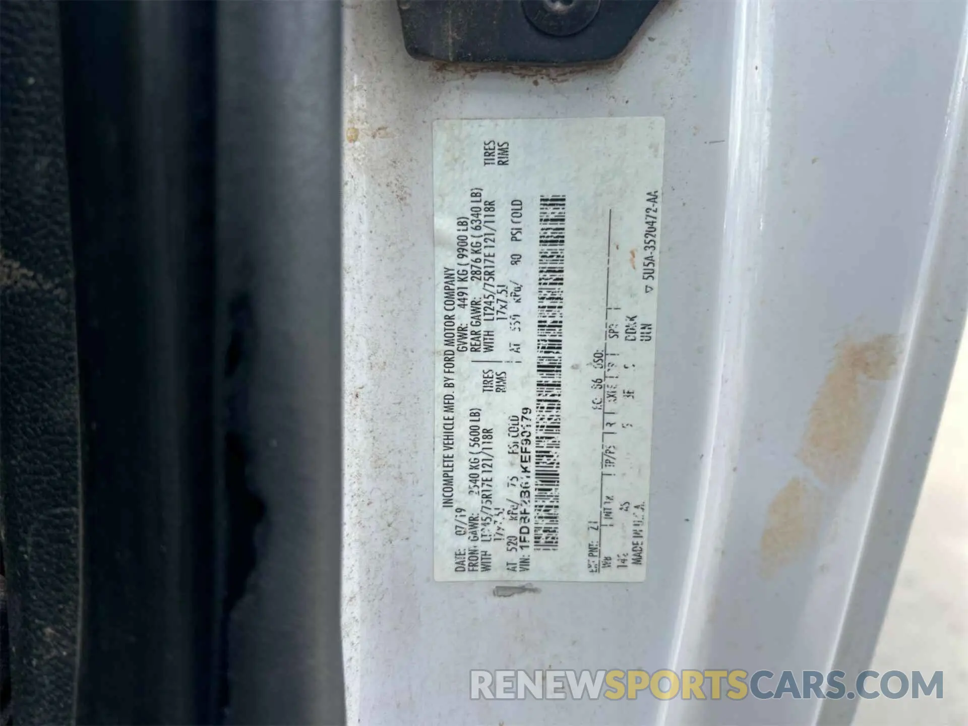 22 Photograph of a damaged car 1FDBF2B61KEF90179 FORD F-250 2019