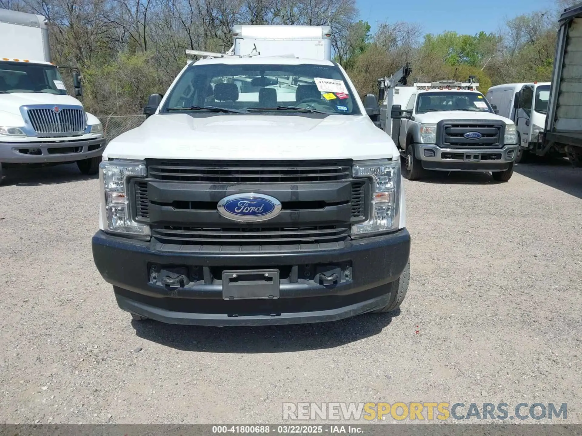 12 Photograph of a damaged car 1FDBF2B69KED38034 FORD F-250 2019