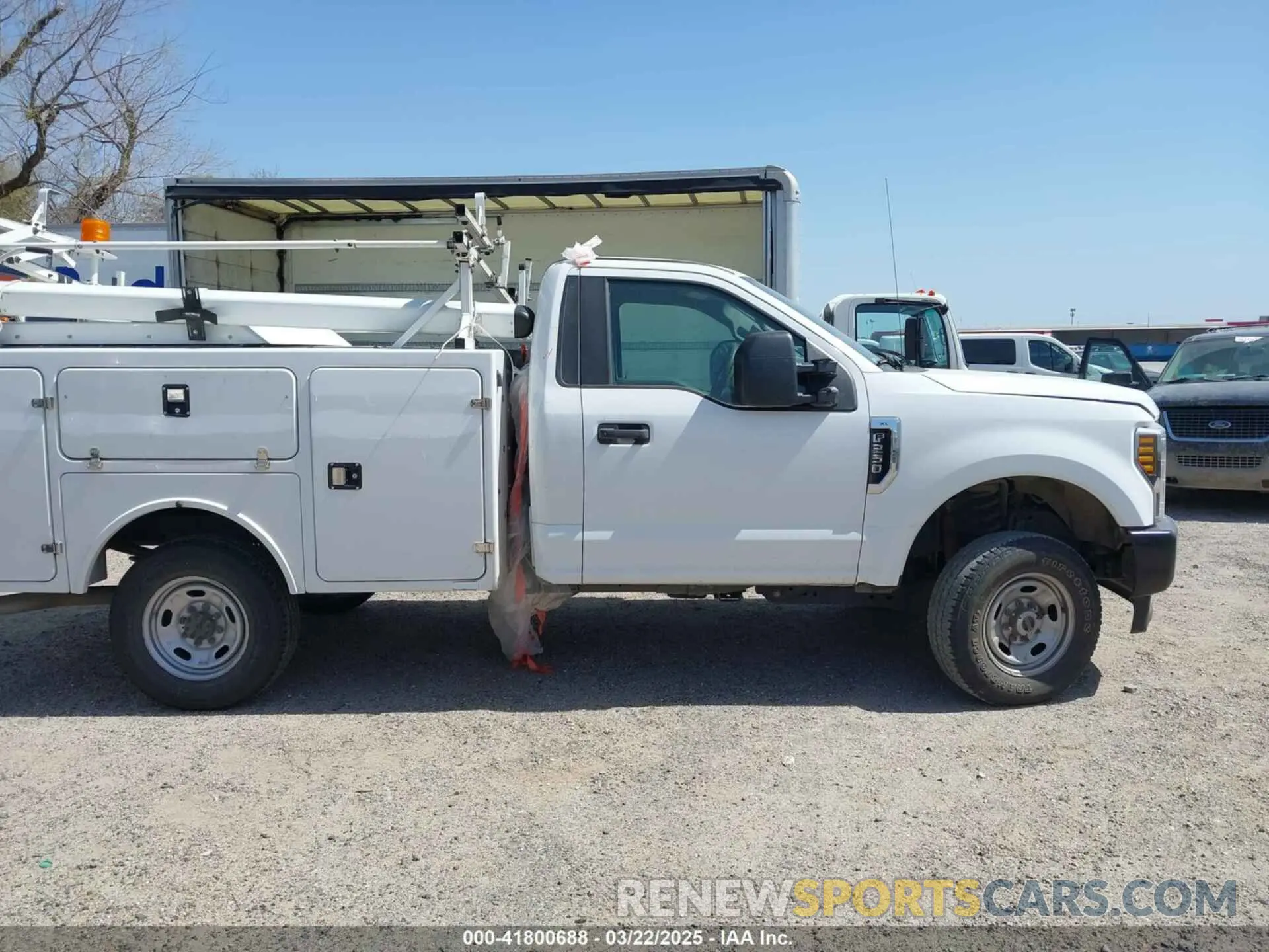 13 Photograph of a damaged car 1FDBF2B69KED38034 FORD F-250 2019