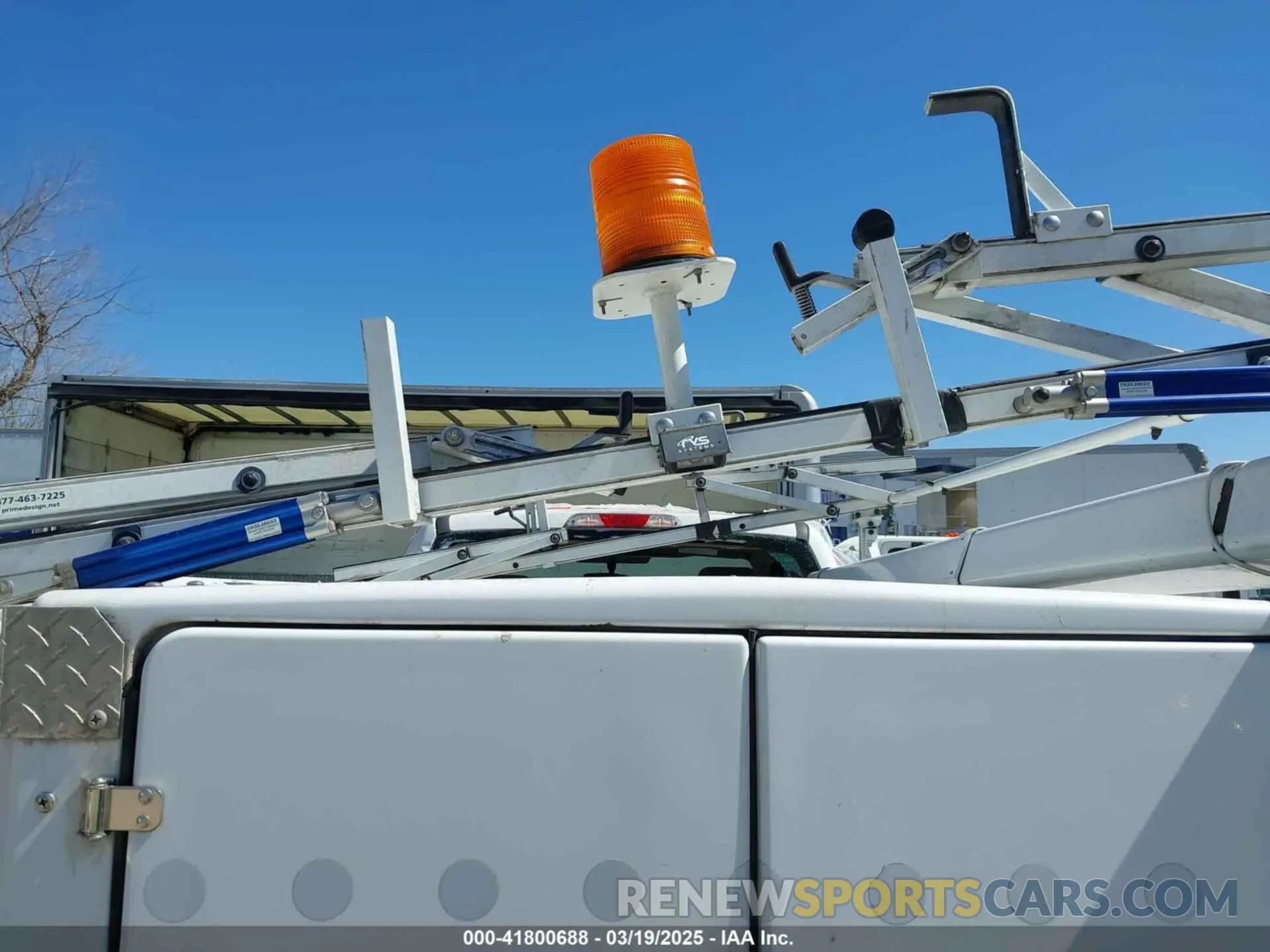 19 Photograph of a damaged car 1FDBF2B69KED38034 FORD F-250 2019