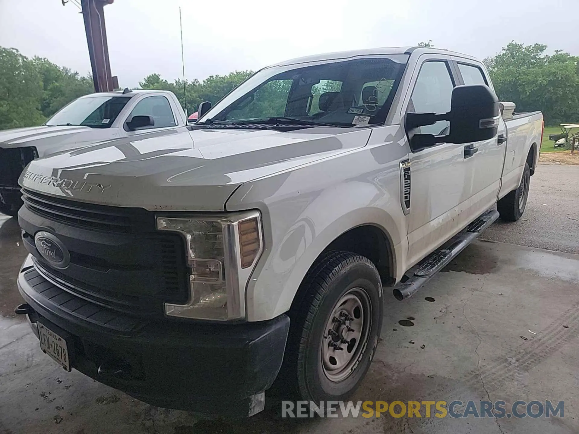 14 Photograph of a damaged car 1FT7W2A64KEC14927 FORD F-250 2019