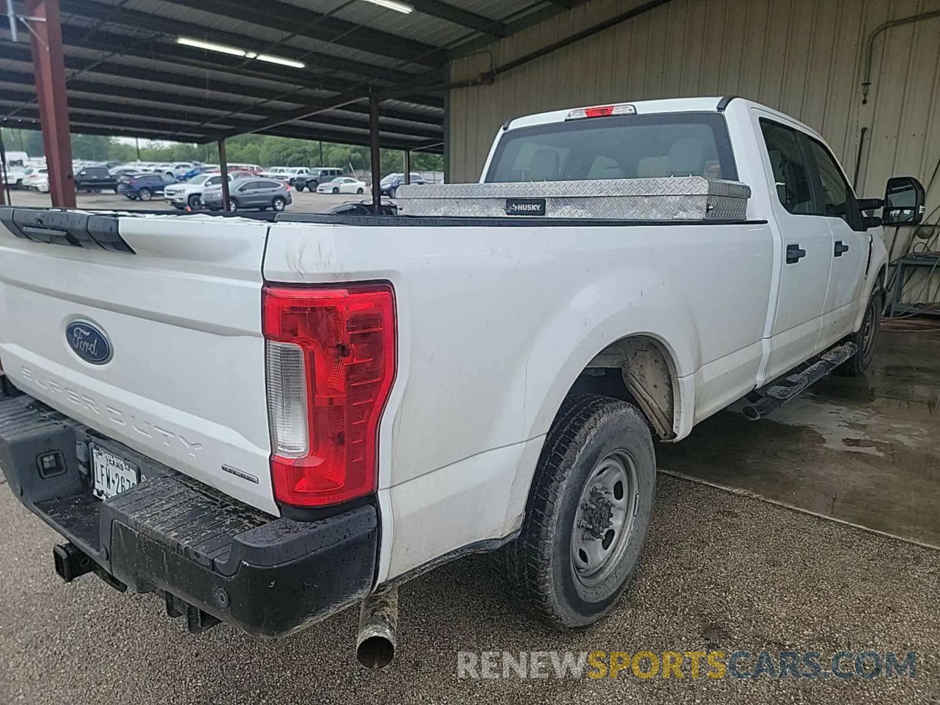 16 Photograph of a damaged car 1FT7W2A64KEC14927 FORD F-250 2019