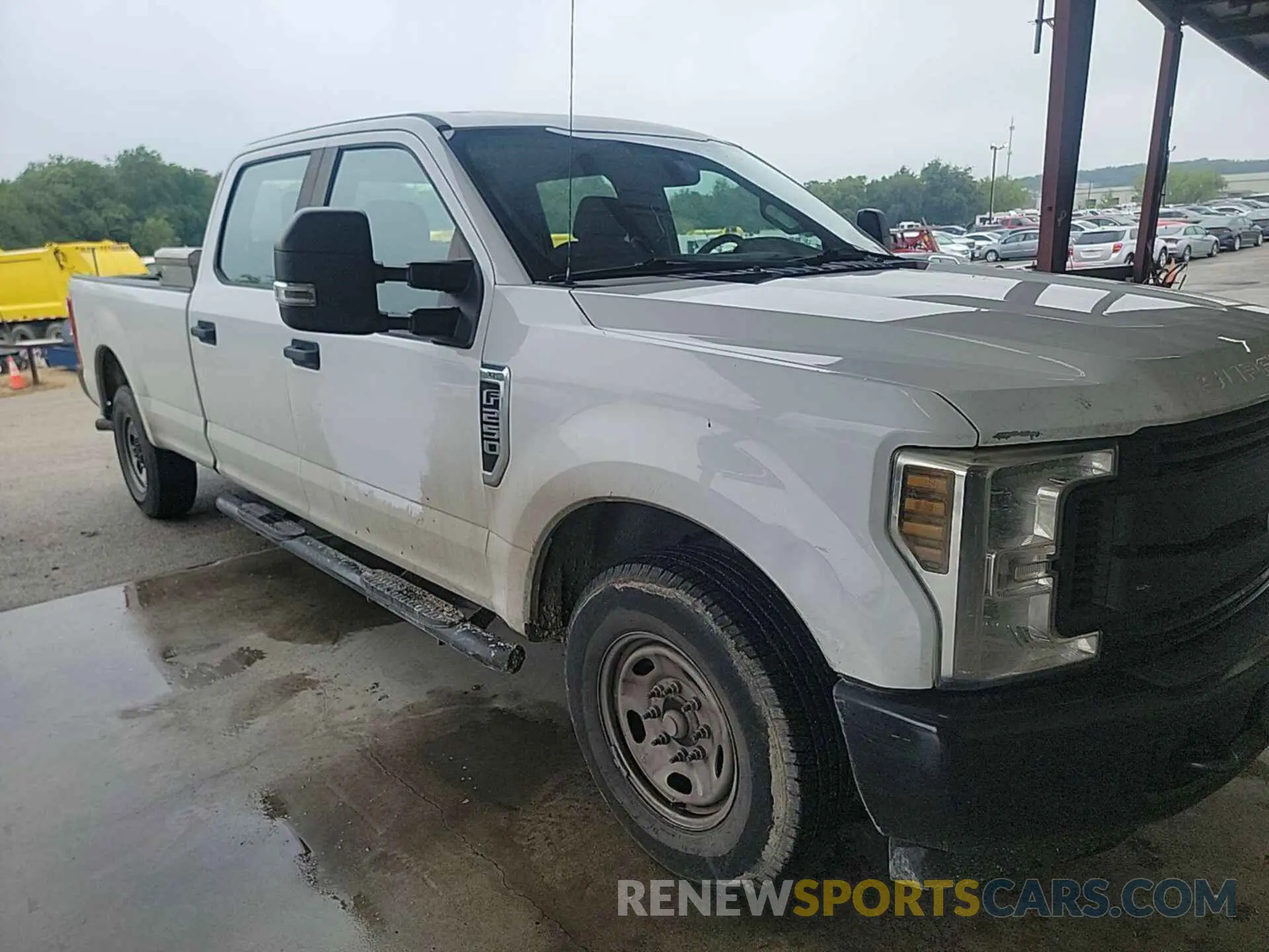 30 Photograph of a damaged car 1FT7W2A64KEC14927 FORD F-250 2019