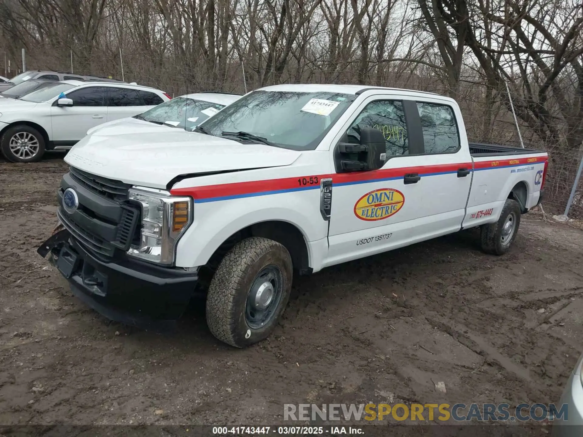 2 Photograph of a damaged car 1FT7W2A64KEE46444 FORD F-250 2019