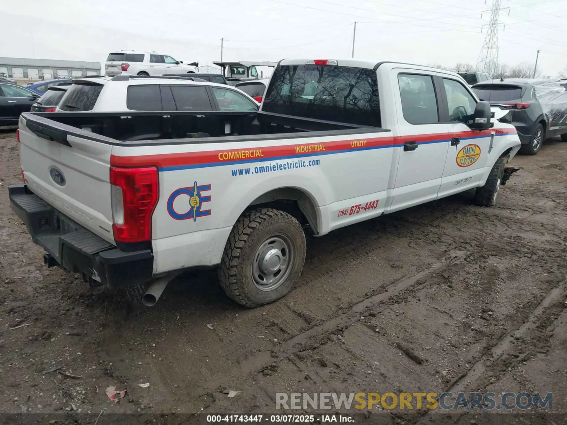 4 Photograph of a damaged car 1FT7W2A64KEE46444 FORD F-250 2019