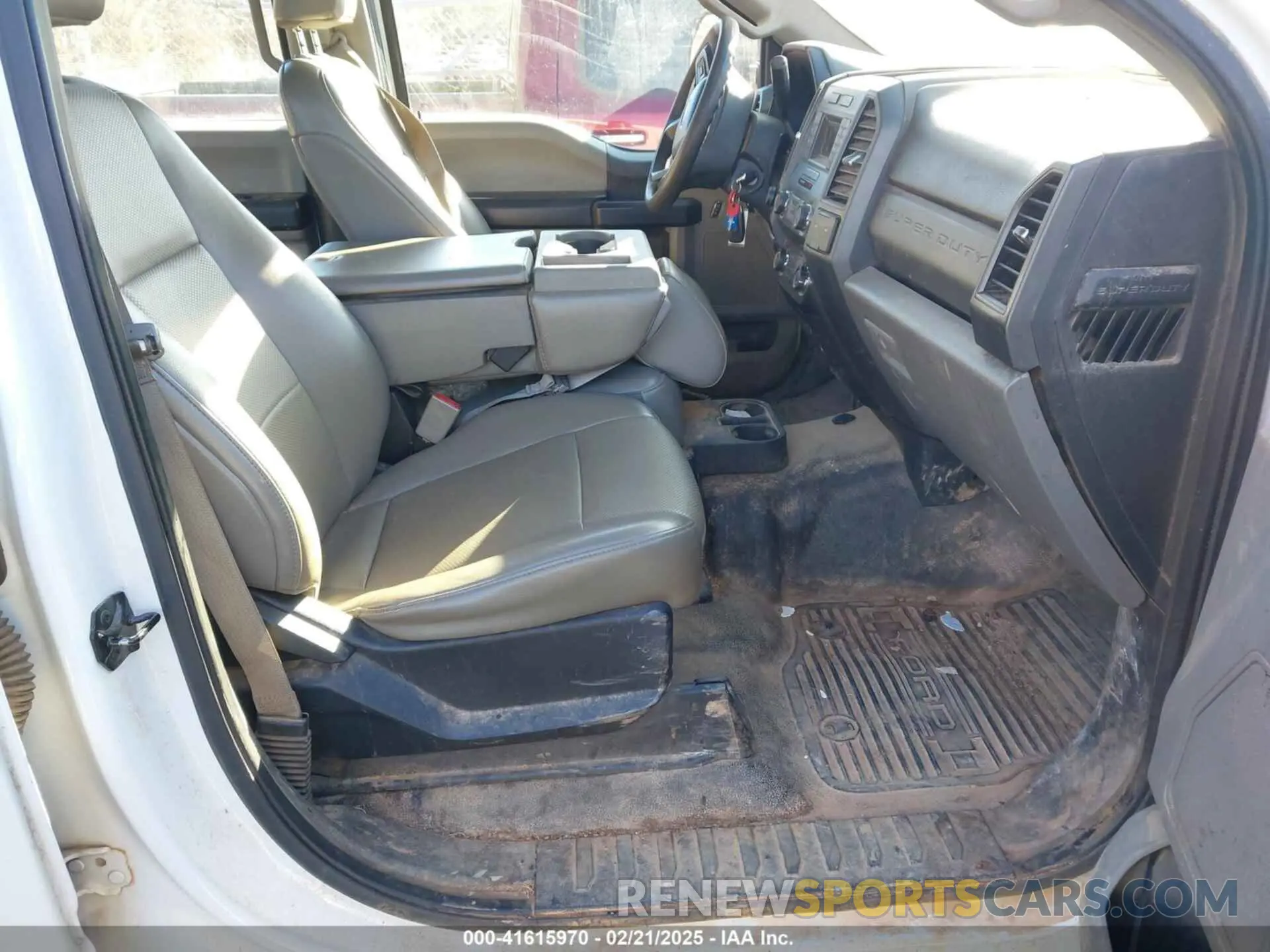 5 Photograph of a damaged car 1FT7W2A65KEF95185 FORD F-250 2019