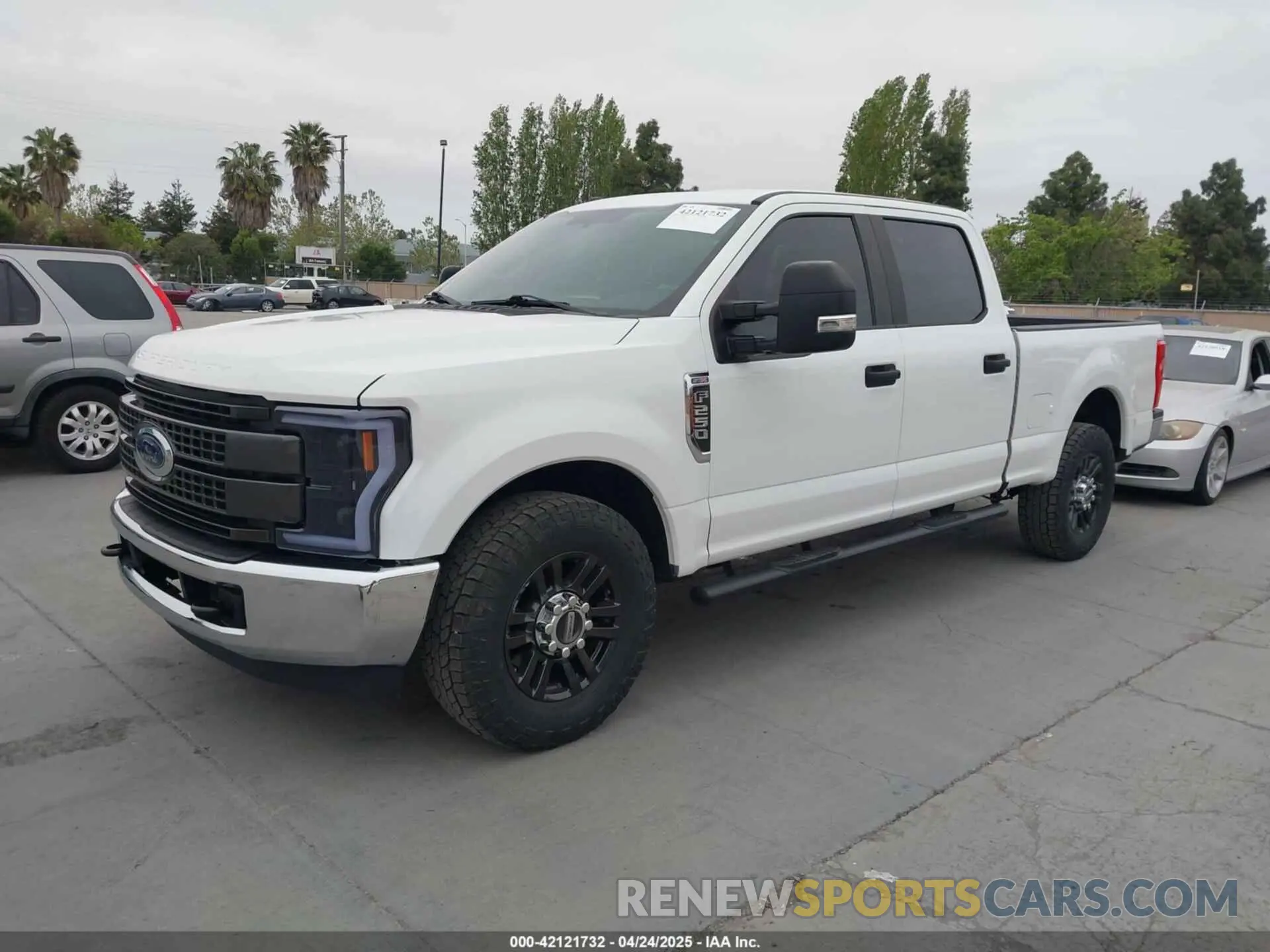 2 Photograph of a damaged car 1FT7W2A66KEF60607 FORD F-250 2019