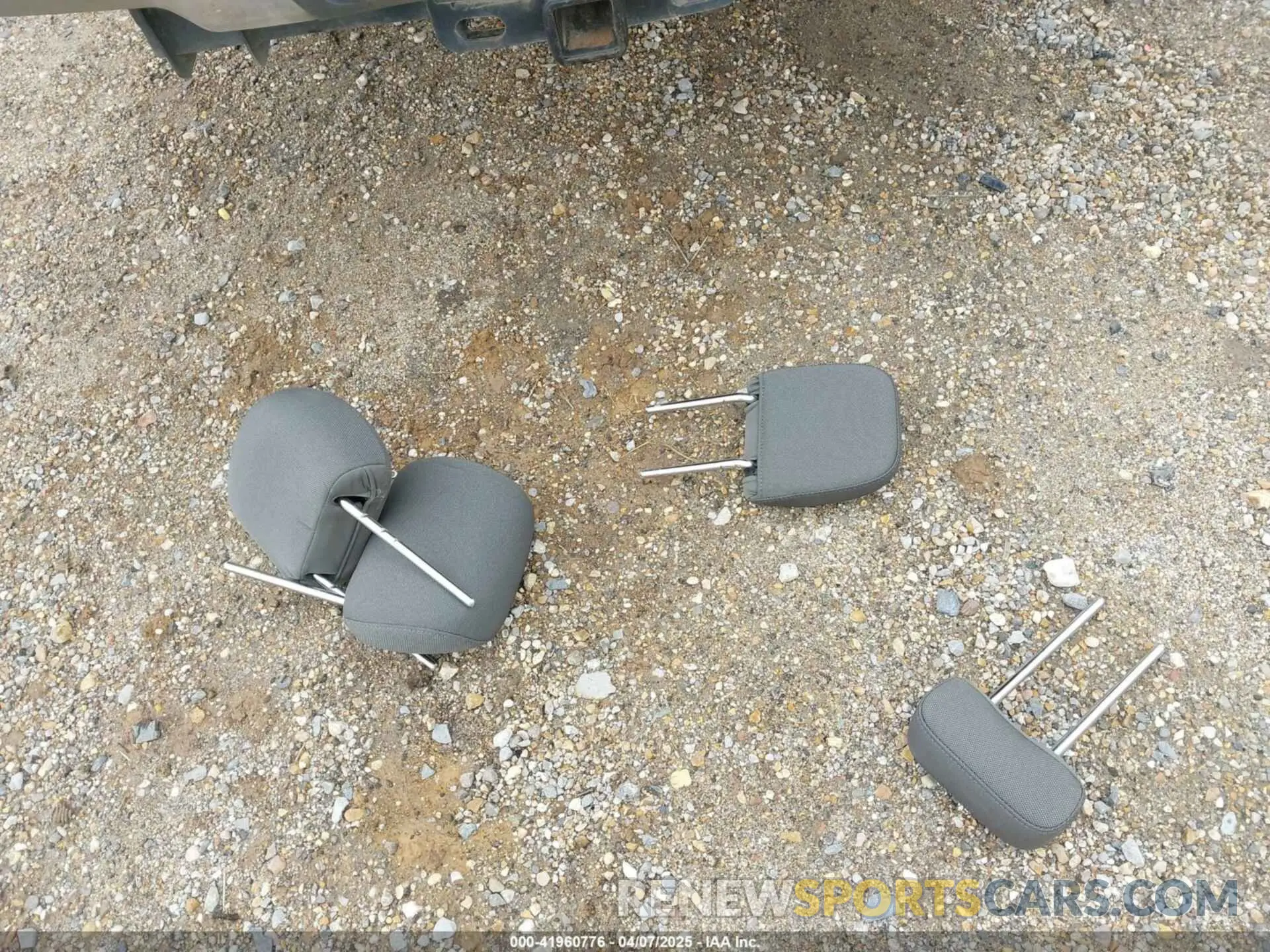 12 Photograph of a damaged car 1FT7W2A67KEC28577 FORD F-250 2019