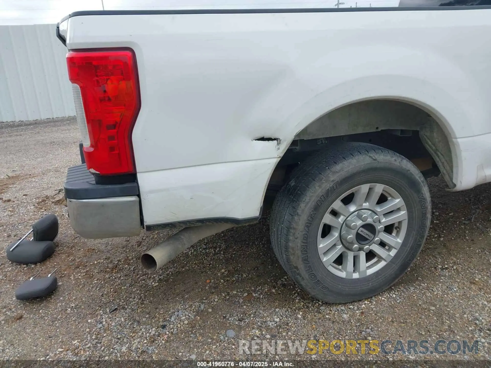 6 Photograph of a damaged car 1FT7W2A67KEC28577 FORD F-250 2019