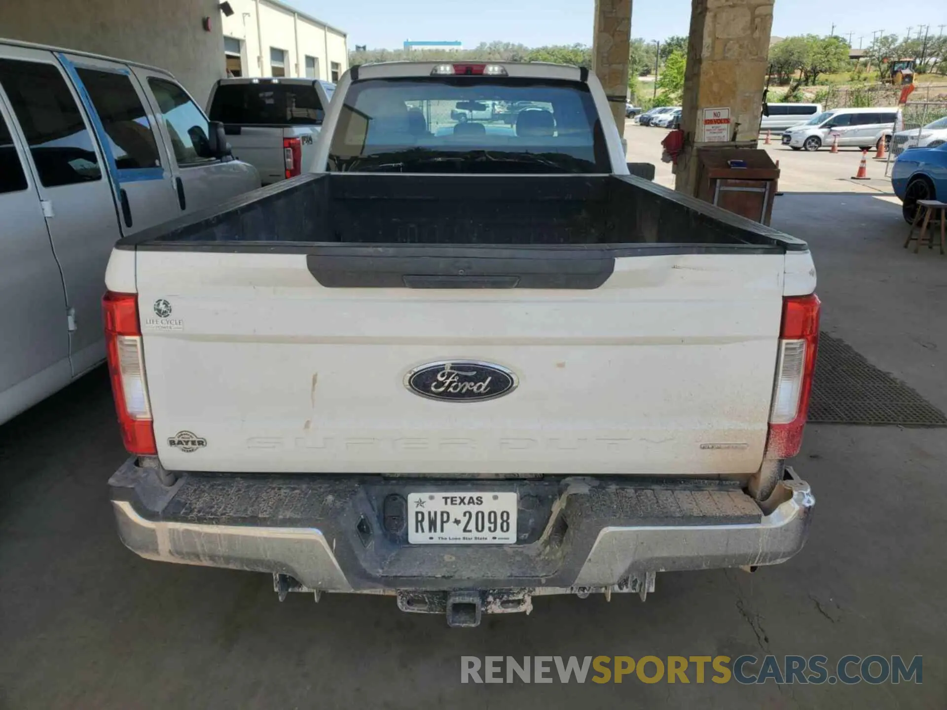 12 Photograph of a damaged car 1FT7W2A6XKEE58730 FORD F-250 2019