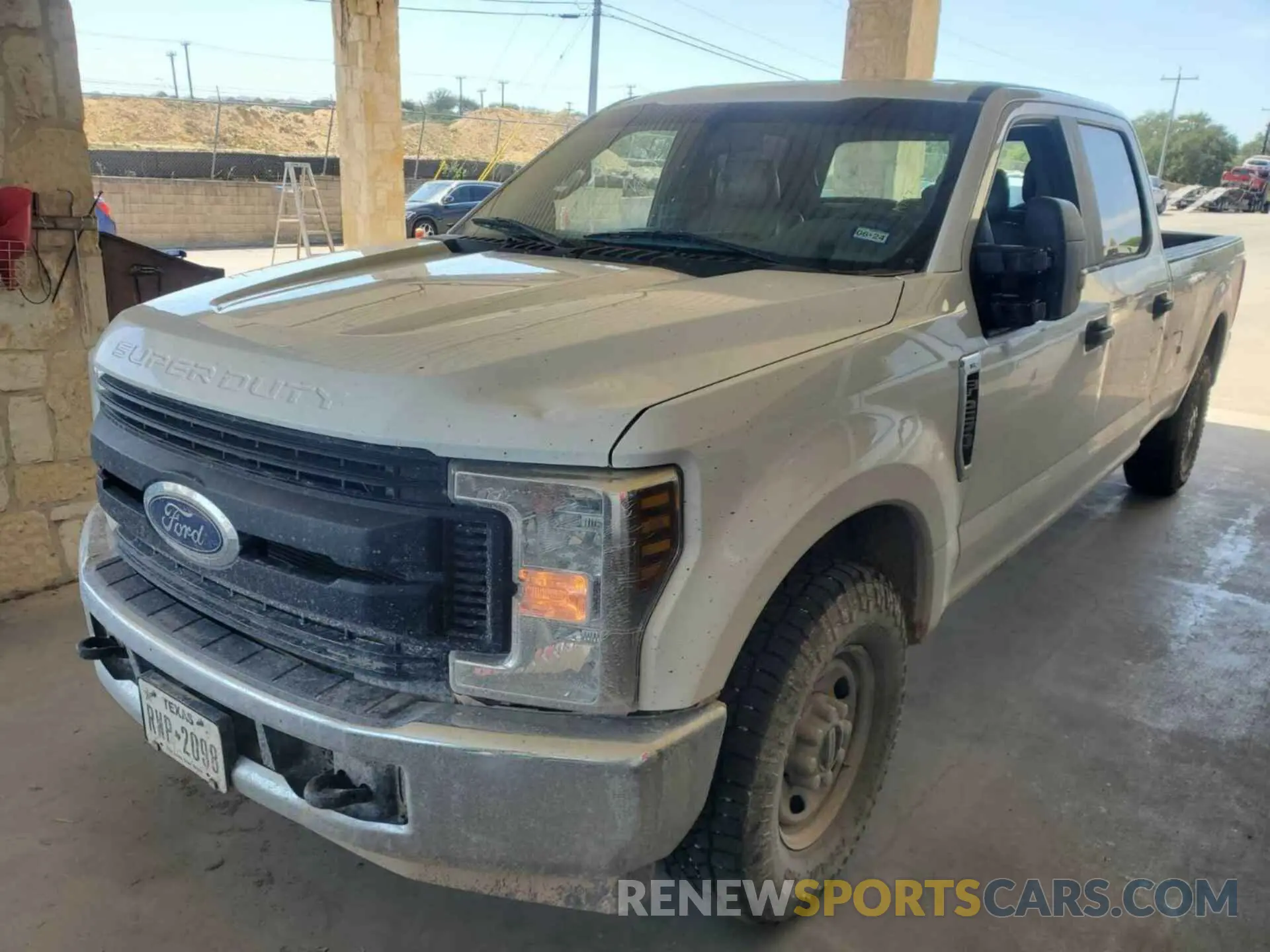 2 Photograph of a damaged car 1FT7W2A6XKEE58730 FORD F-250 2019