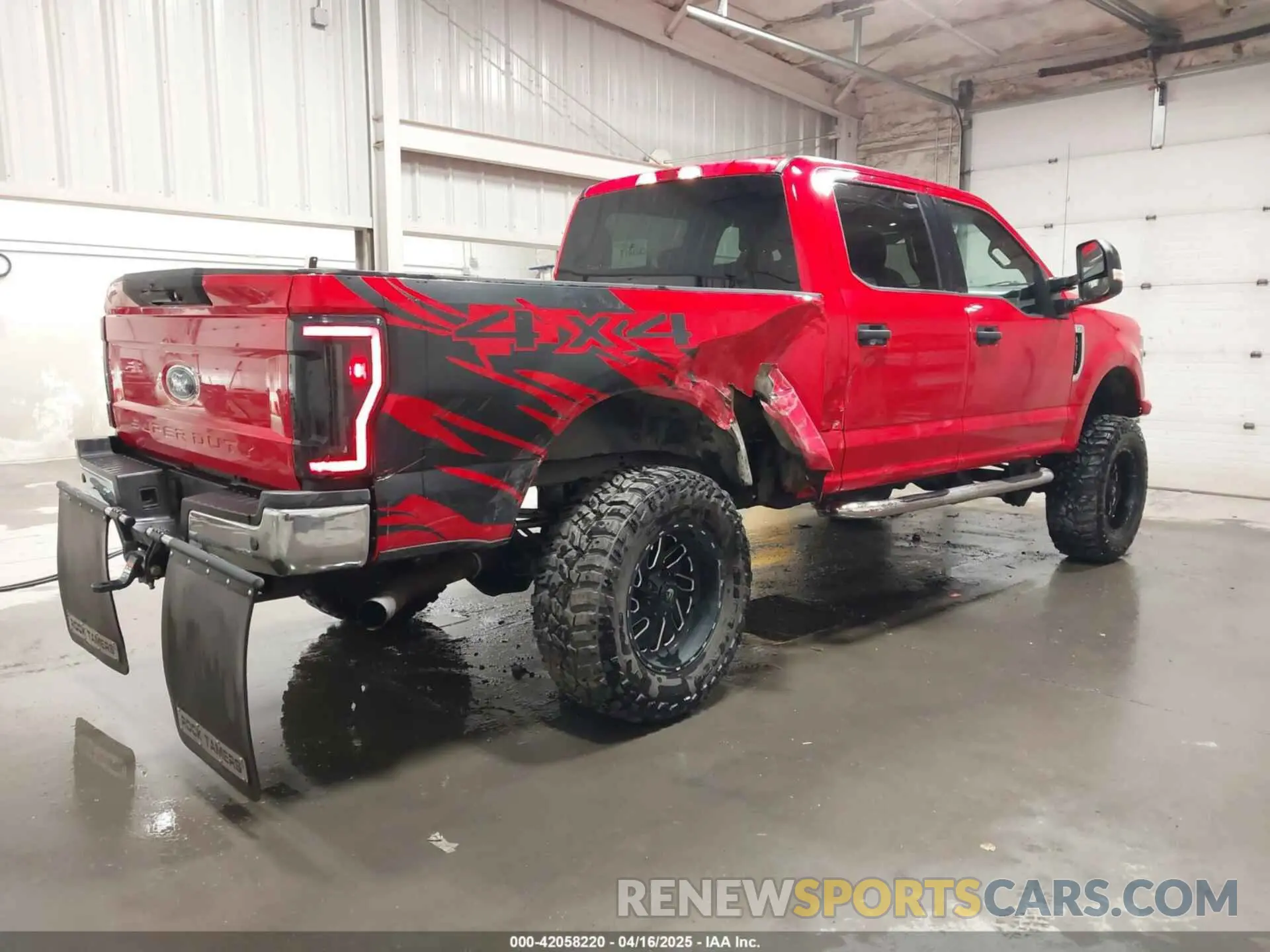 4 Photograph of a damaged car 1FT7W2B60KEC00831 FORD F-250 2019