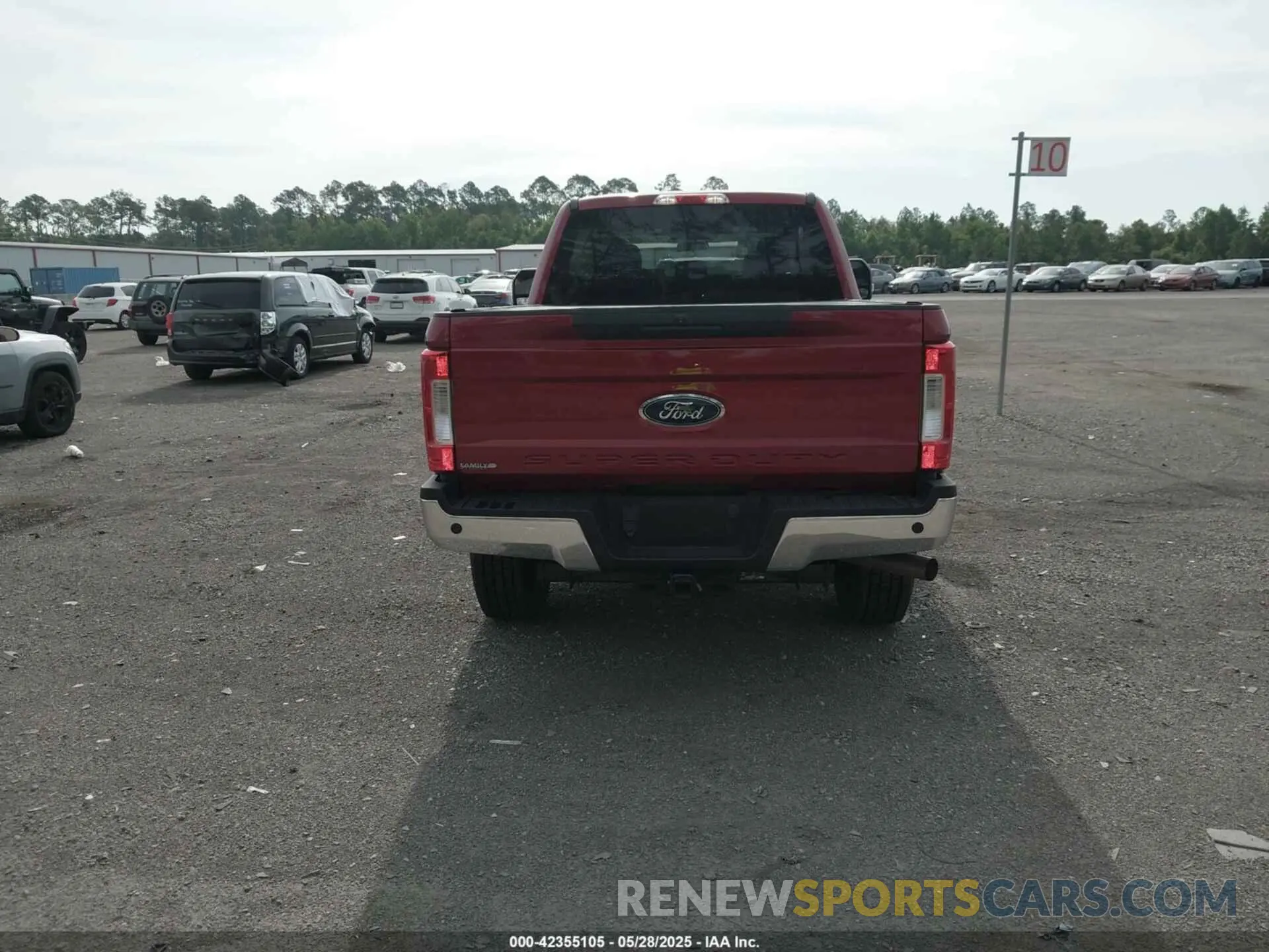 16 Photograph of a damaged car 1FT7W2B60KEC57384 FORD F-250 2019