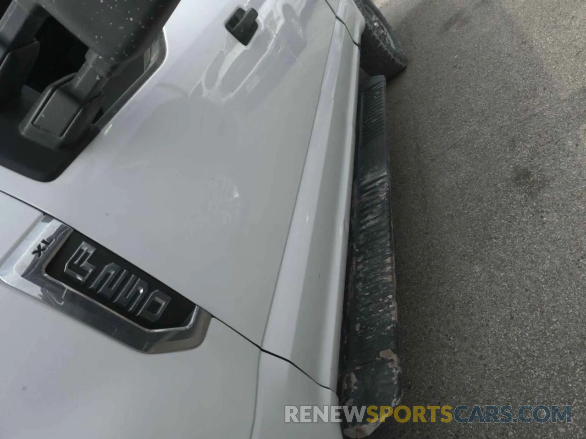 9 Photograph of a damaged car 1FT7W2B60KED86533 FORD F-250 2019