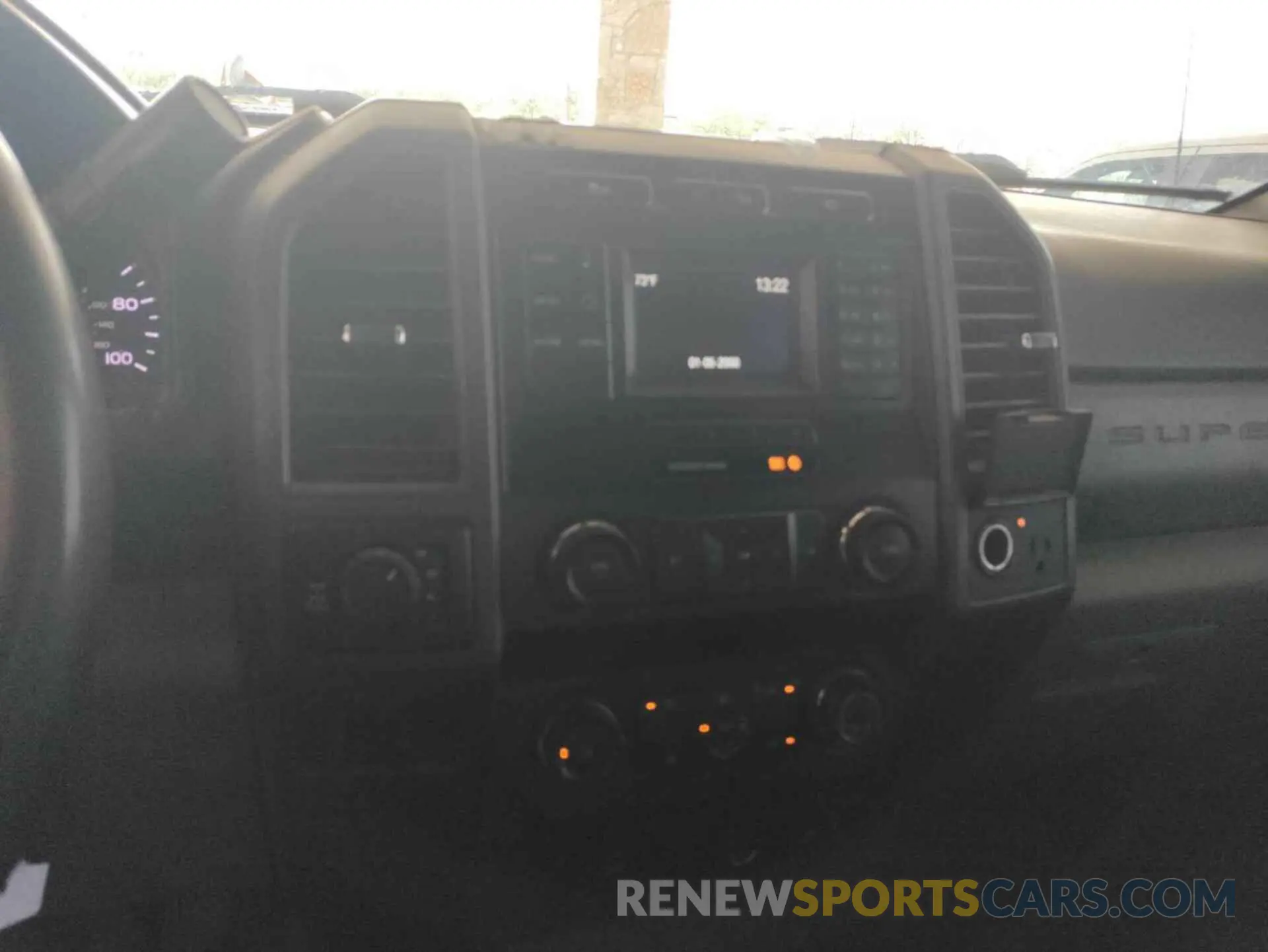 27 Photograph of a damaged car 1FT7W2B60KED86550 FORD F-250 2019