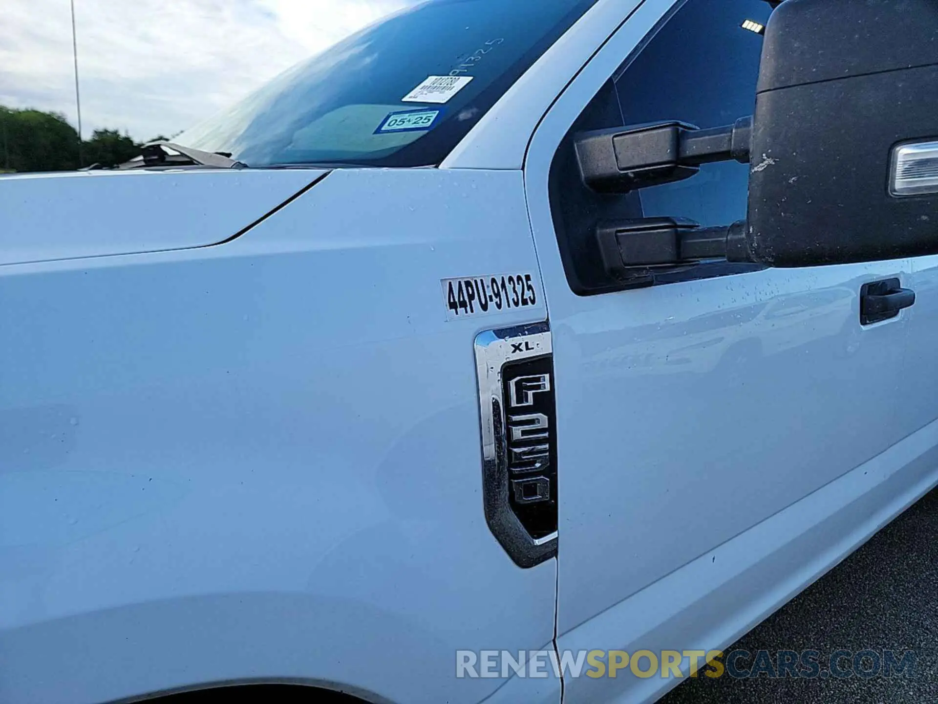 3 Photograph of a damaged car 1FT7W2B60KED86550 FORD F-250 2019