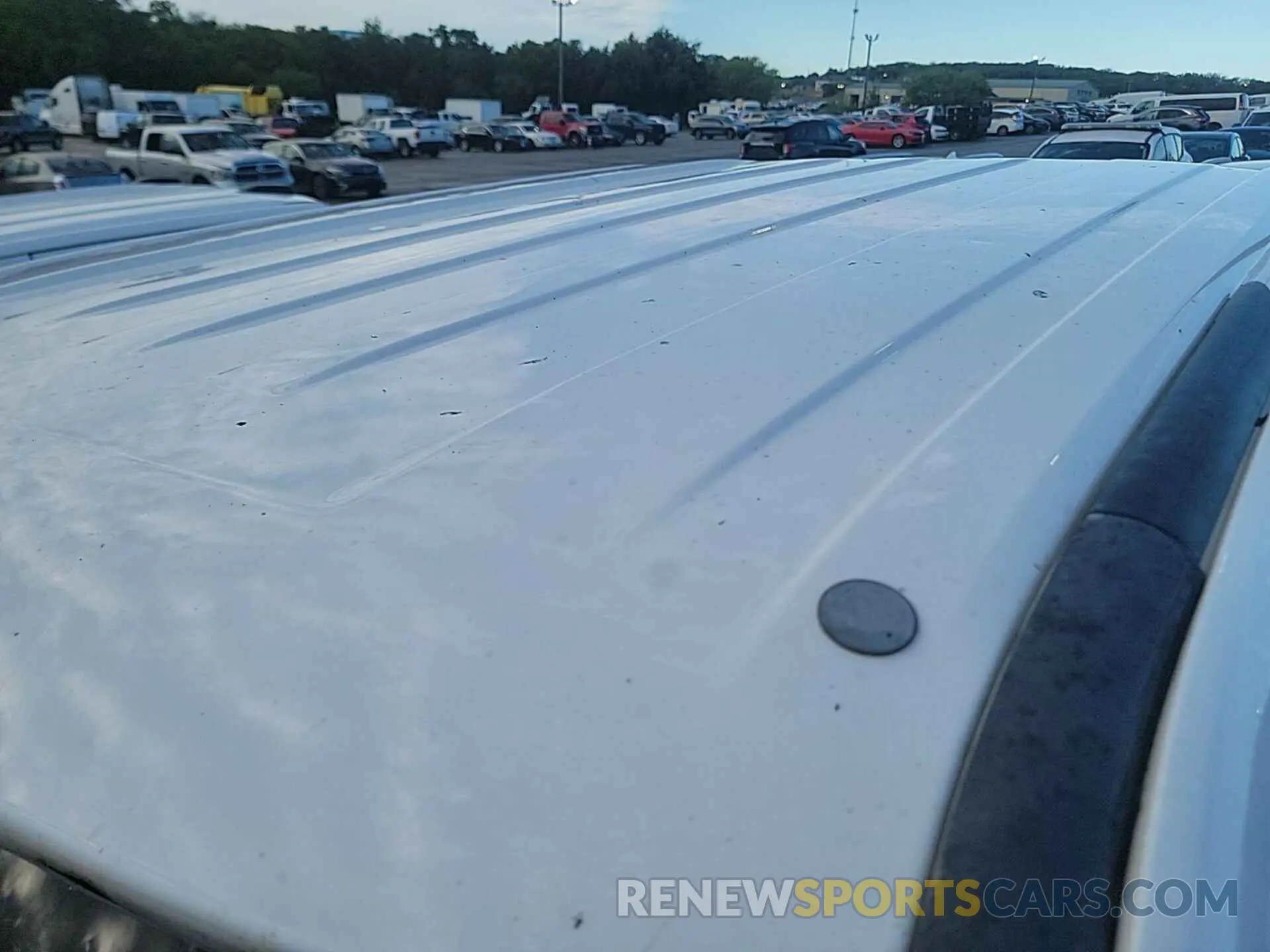 32 Photograph of a damaged car 1FT7W2B60KED86550 FORD F-250 2019