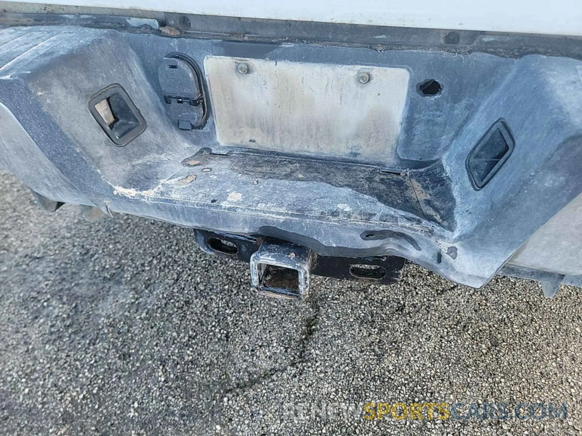 35 Photograph of a damaged car 1FT7W2B60KED86550 FORD F-250 2019