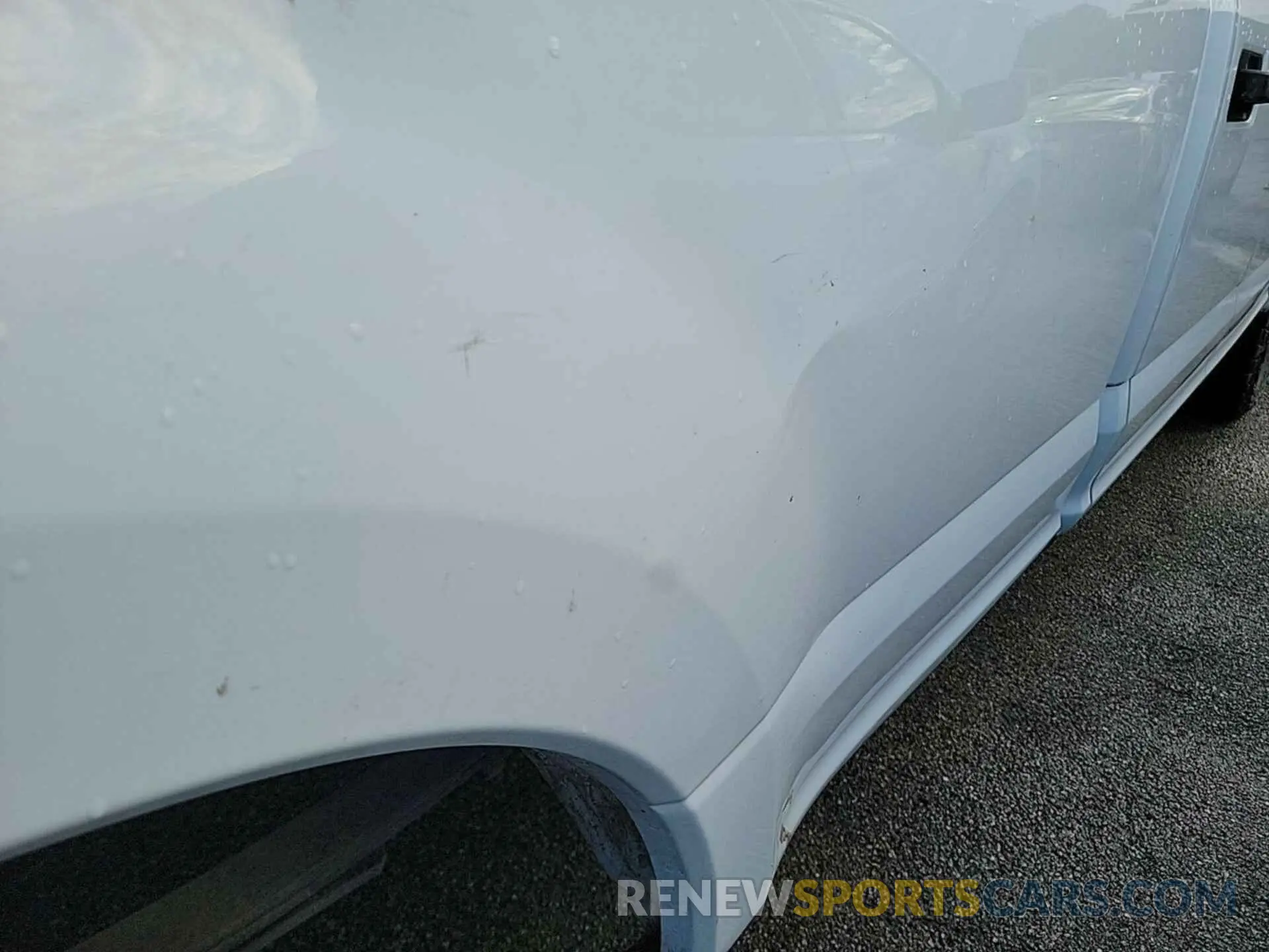 39 Photograph of a damaged car 1FT7W2B60KED86550 FORD F-250 2019