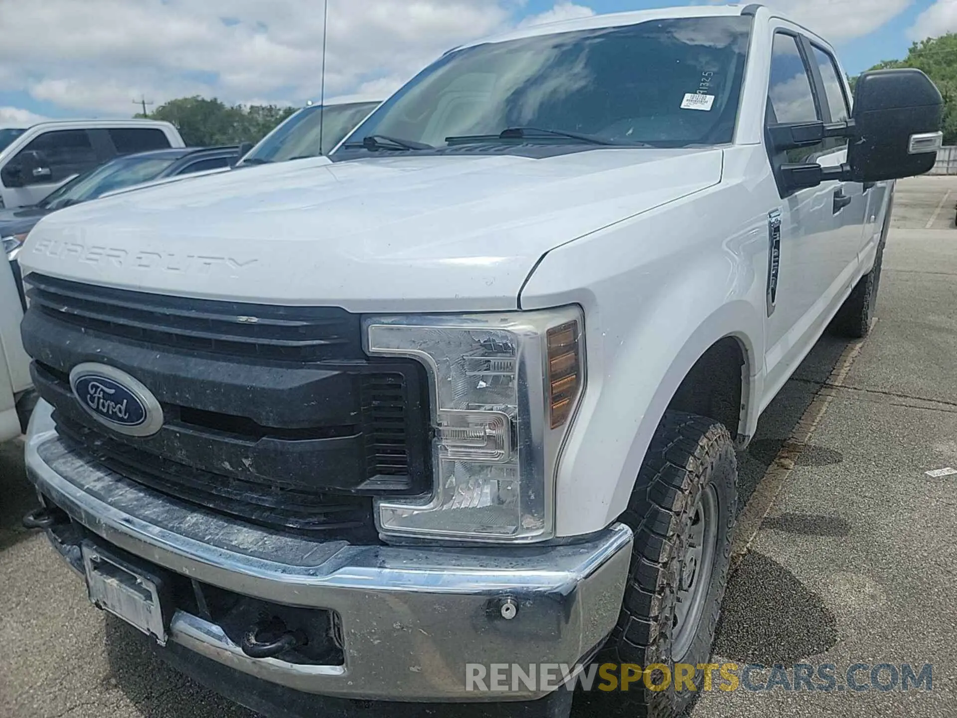40 Photograph of a damaged car 1FT7W2B60KED86550 FORD F-250 2019