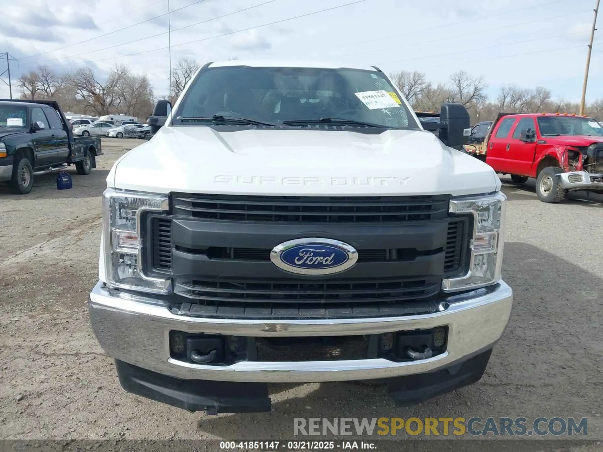 12 Photograph of a damaged car 1FT7W2B60KEF78955 FORD F-250 2019