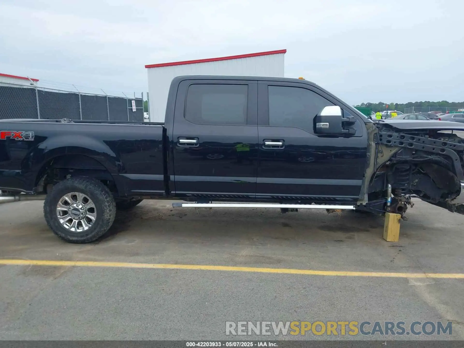 14 Photograph of a damaged car 1FT7W2B60KEG82555 FORD F-250 2019
