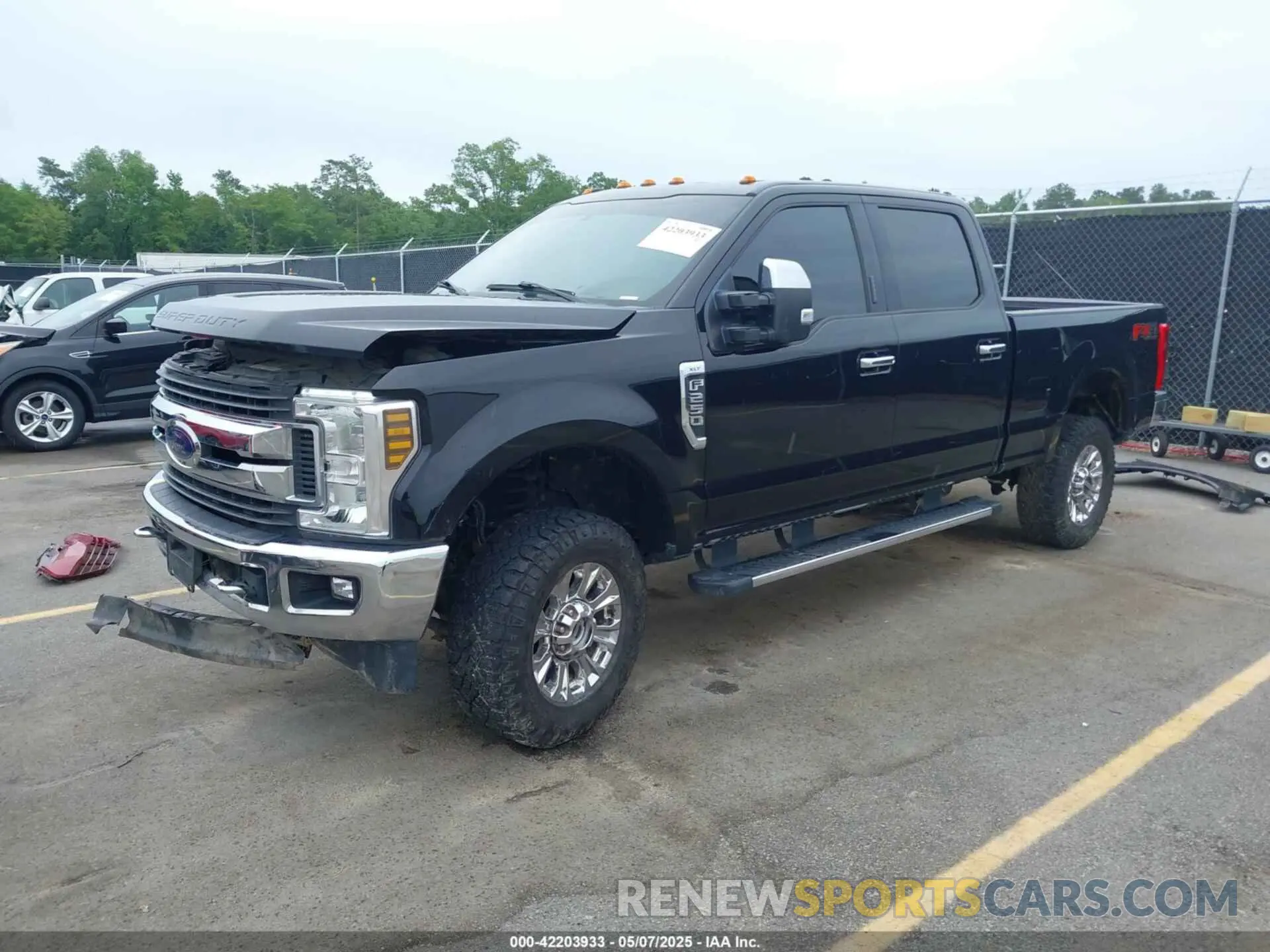 2 Photograph of a damaged car 1FT7W2B60KEG82555 FORD F-250 2019