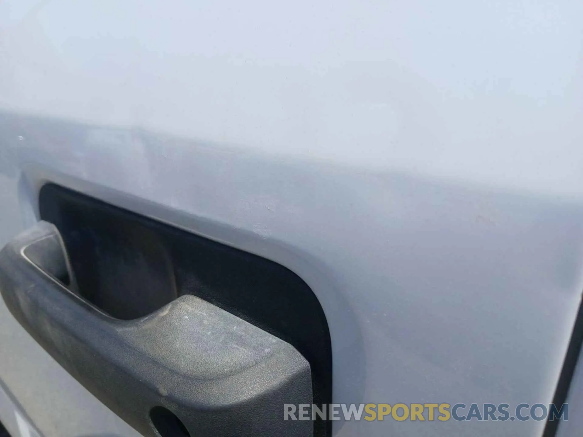 29 Photograph of a damaged car 1FT7W2B61KED86539 FORD F-250 2019
