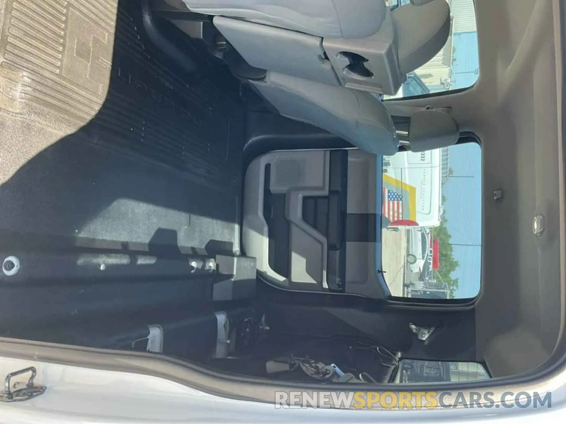 6 Photograph of a damaged car 1FT7W2B62KED13759 FORD F-250 2019