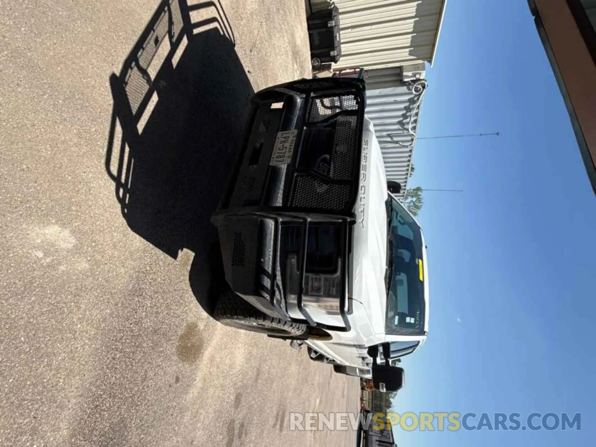 8 Photograph of a damaged car 1FT7W2B62KED13759 FORD F-250 2019