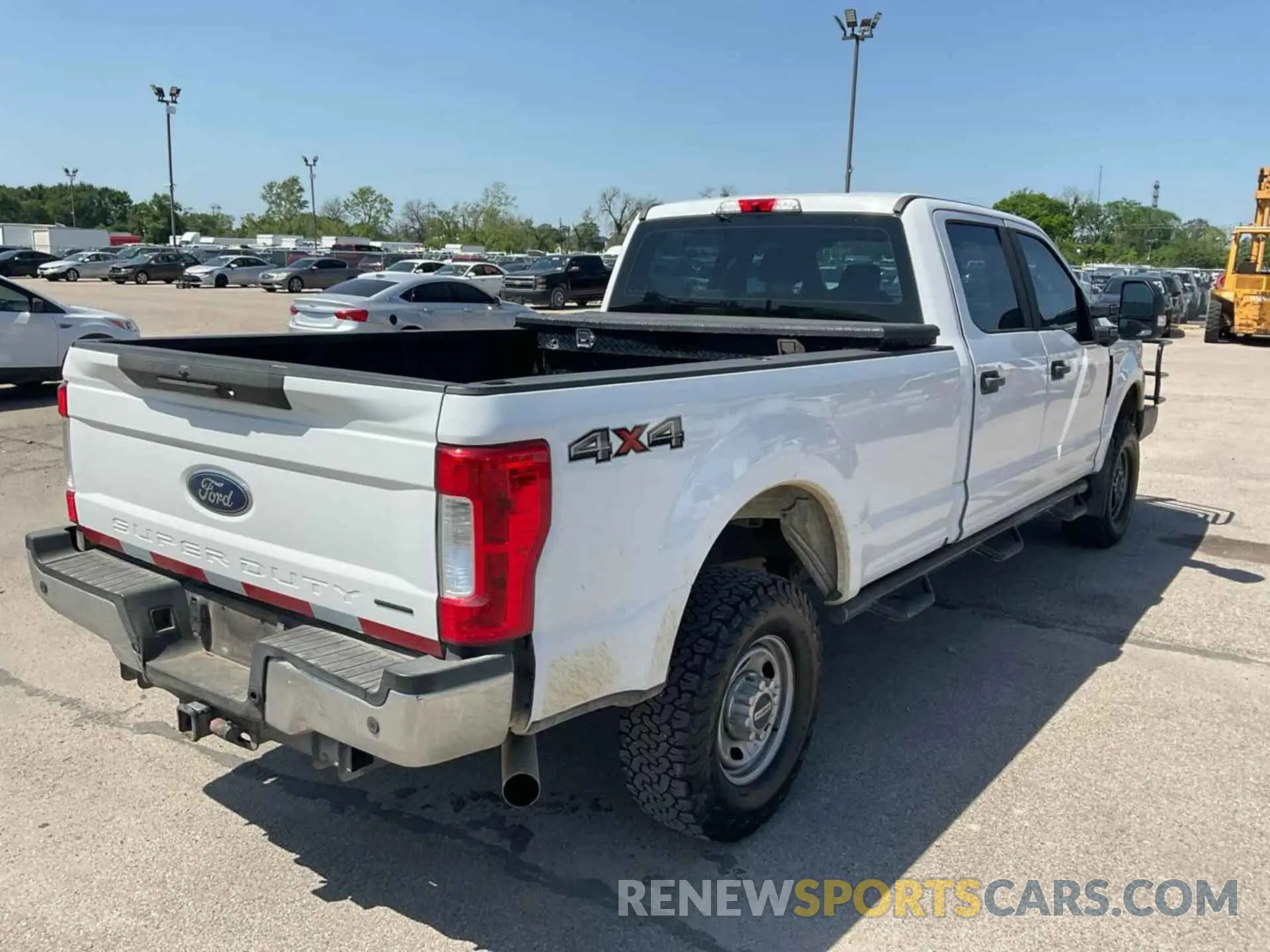 9 Photograph of a damaged car 1FT7W2B62KED13759 FORD F-250 2019