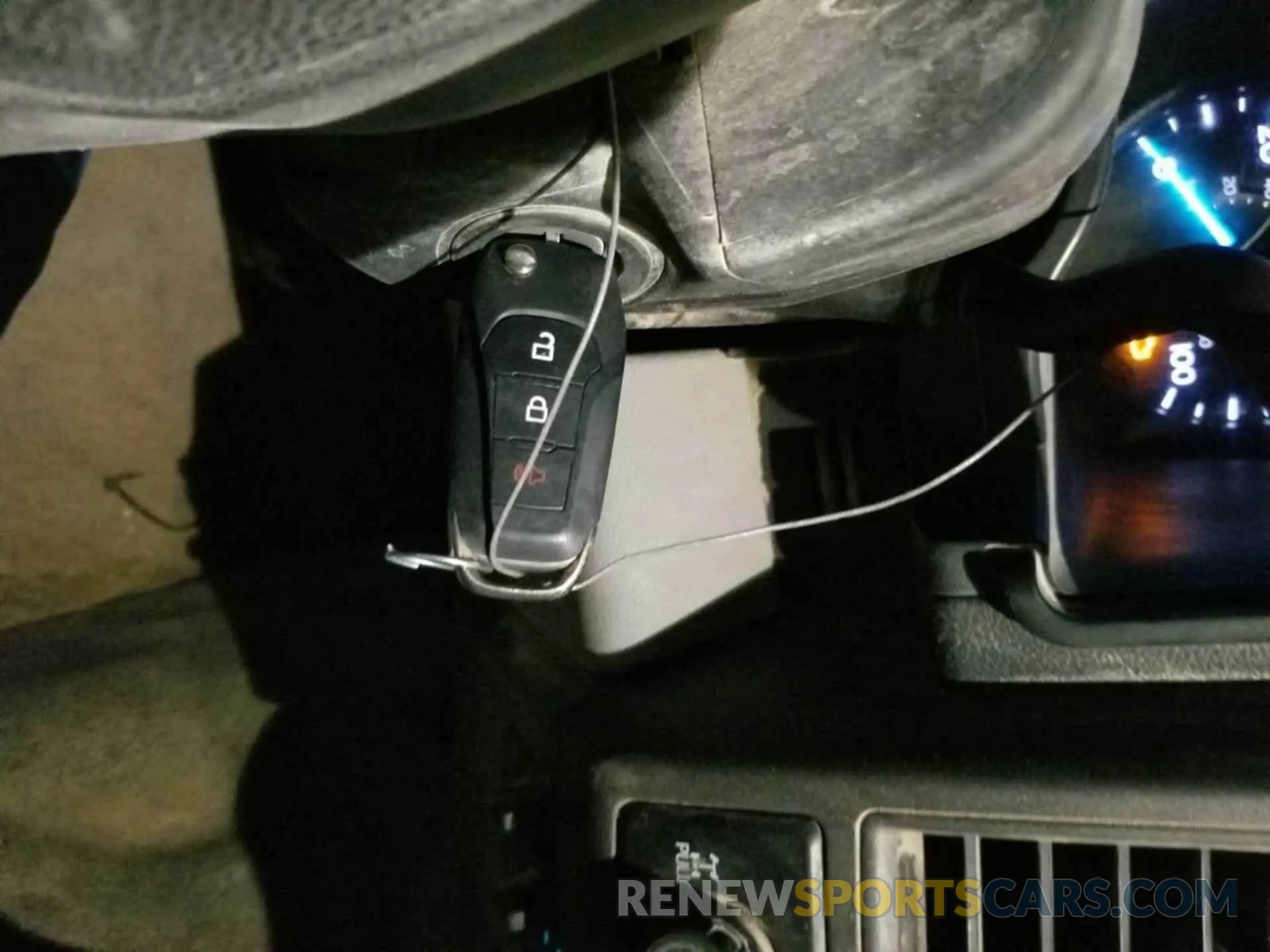 26 Photograph of a damaged car 1FT7W2B62KED86551 FORD F-250 2019