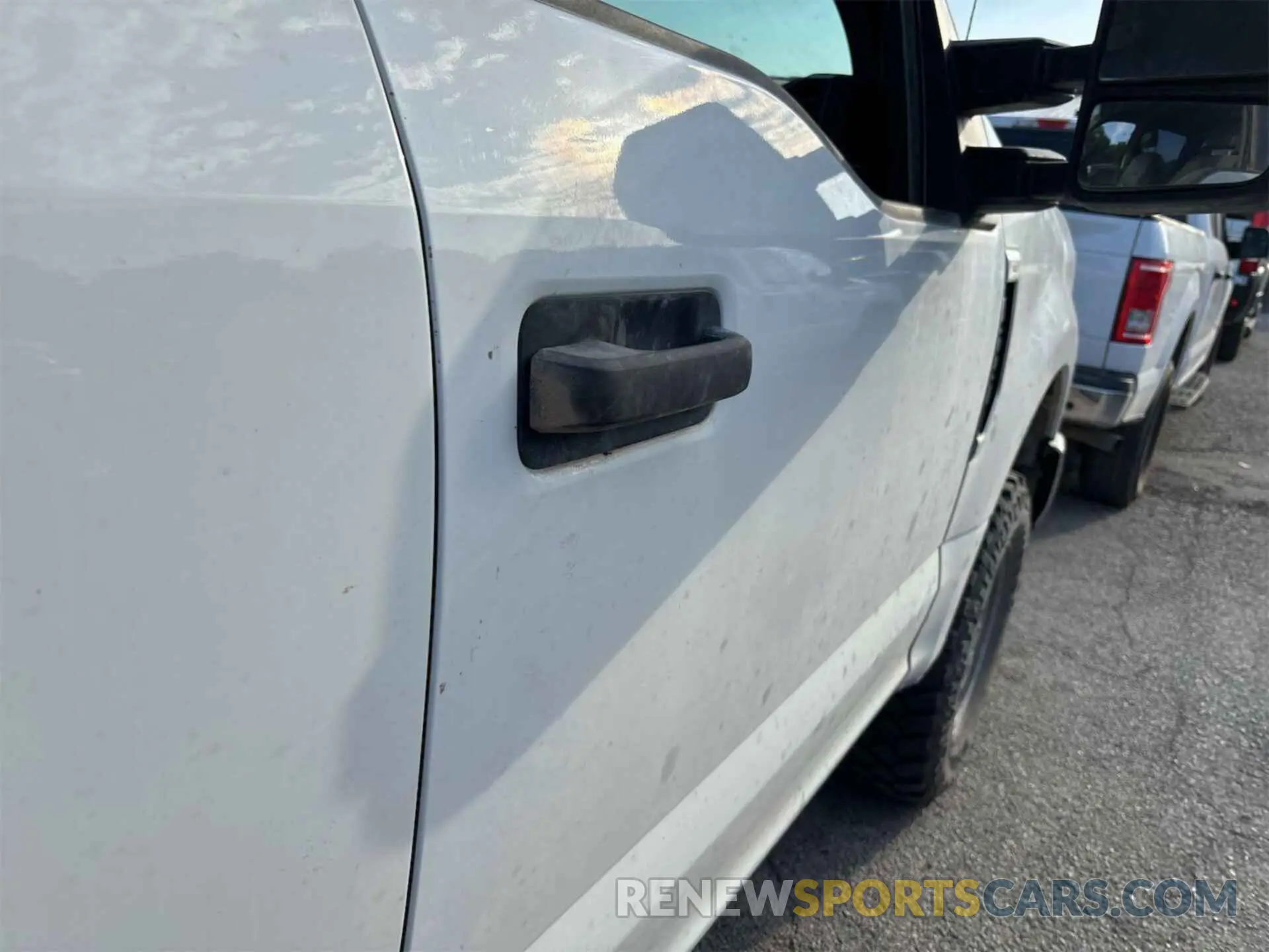 38 Photograph of a damaged car 1FT7W2B62KED86551 FORD F-250 2019