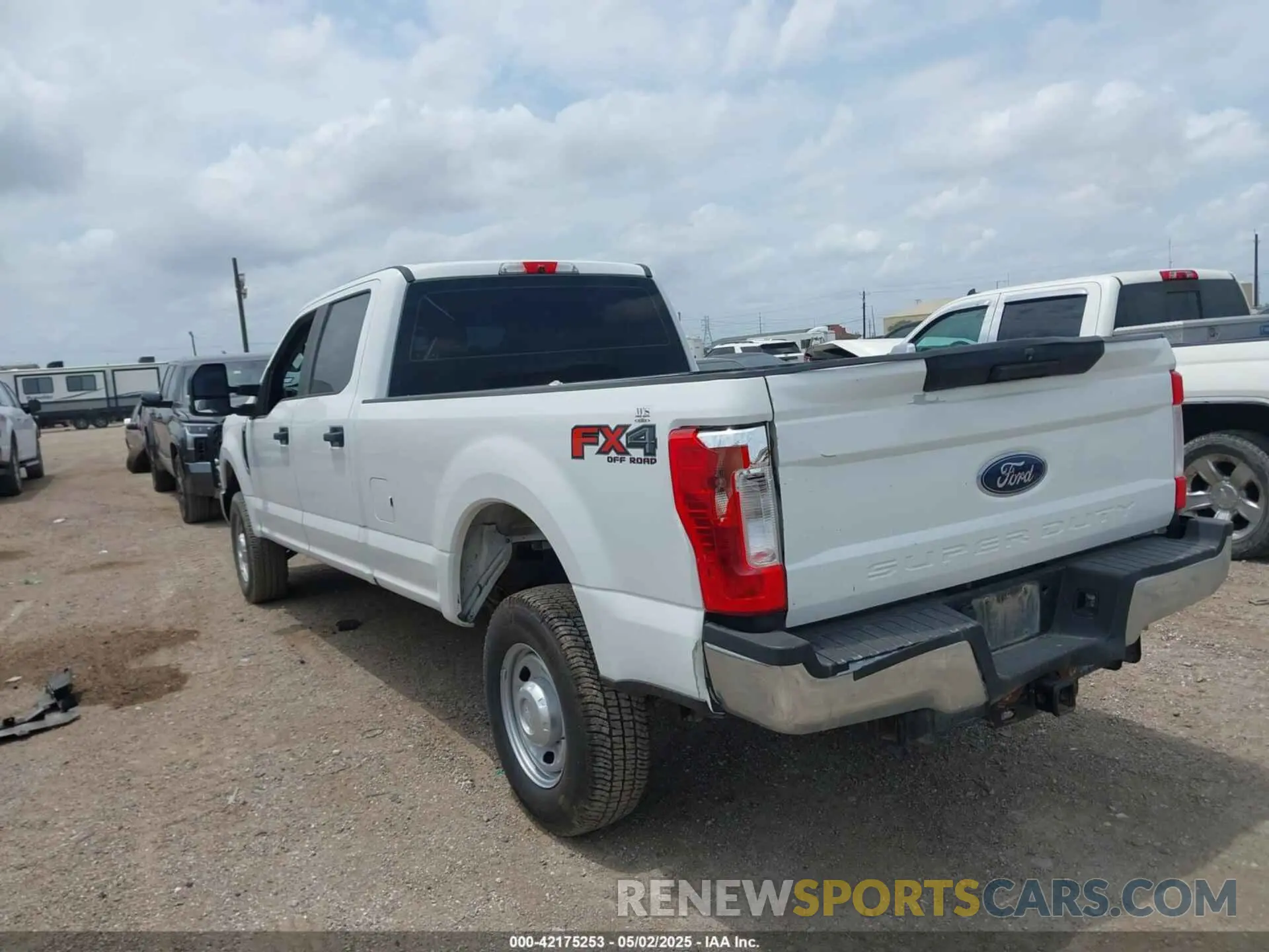 3 Photograph of a damaged car 1FT7W2B63KEG23693 FORD F-250 2019