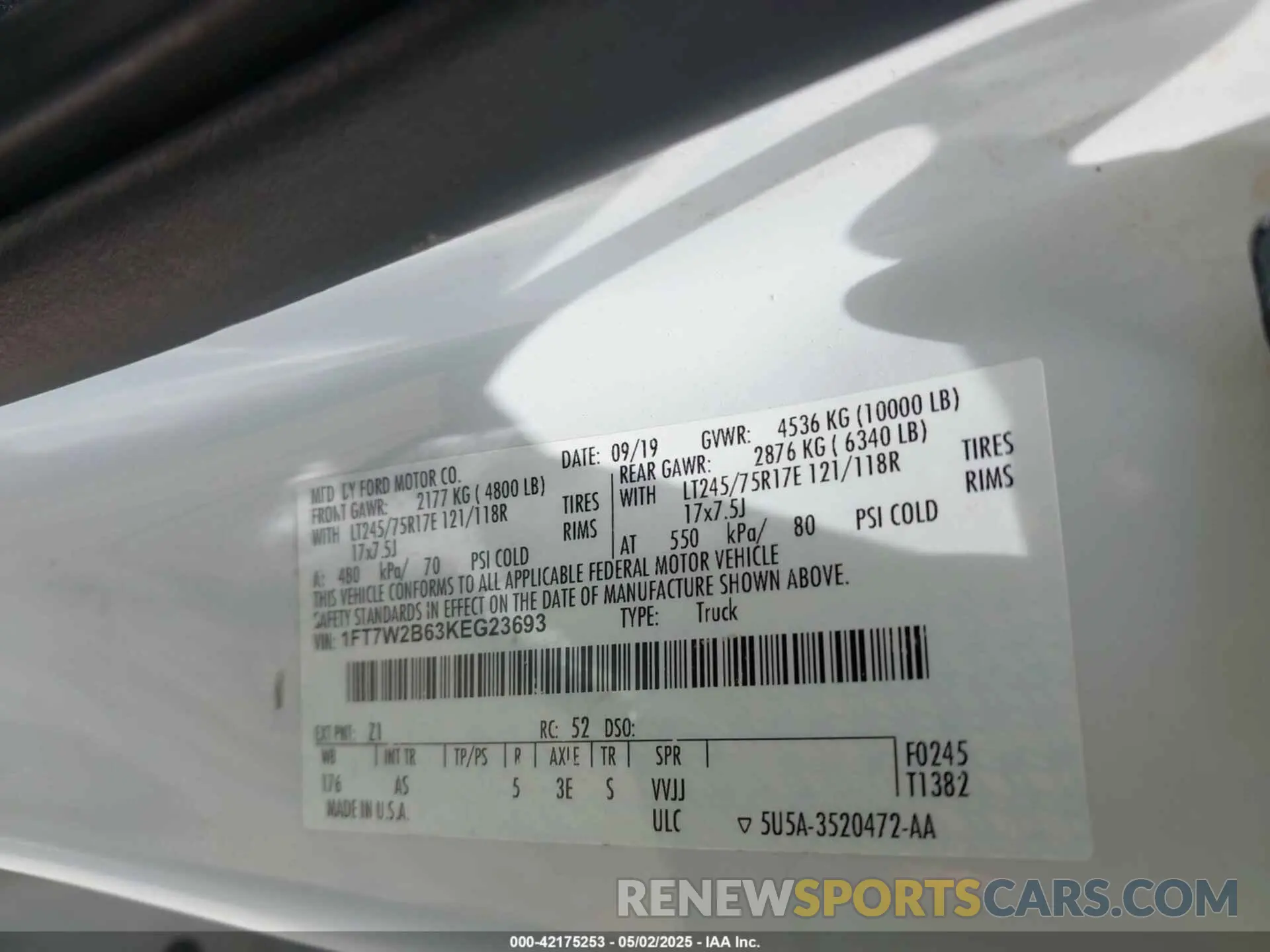 9 Photograph of a damaged car 1FT7W2B63KEG23693 FORD F-250 2019