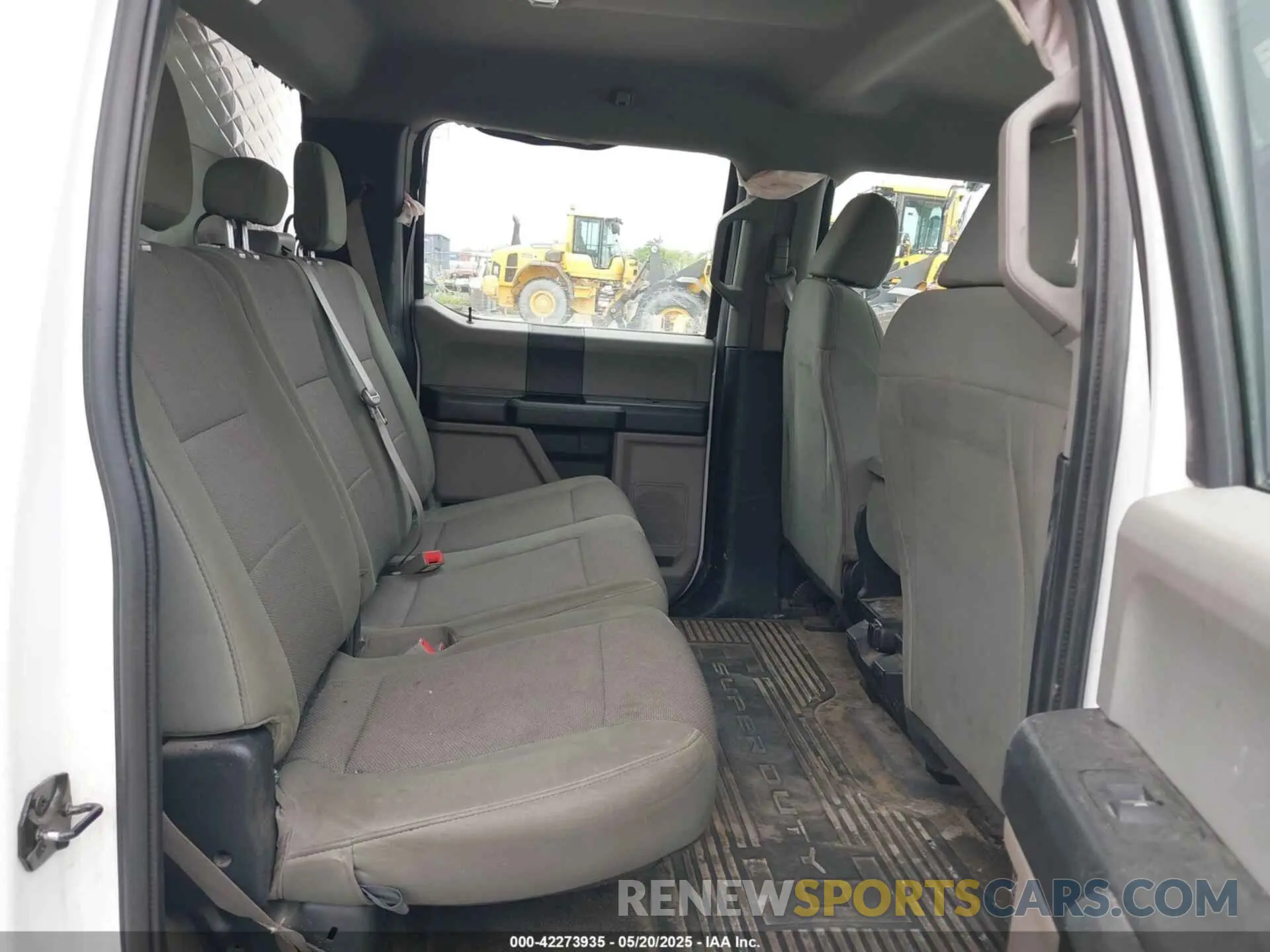 8 Photograph of a damaged car 1FT7W2B63KEG56242 FORD F-250 2019