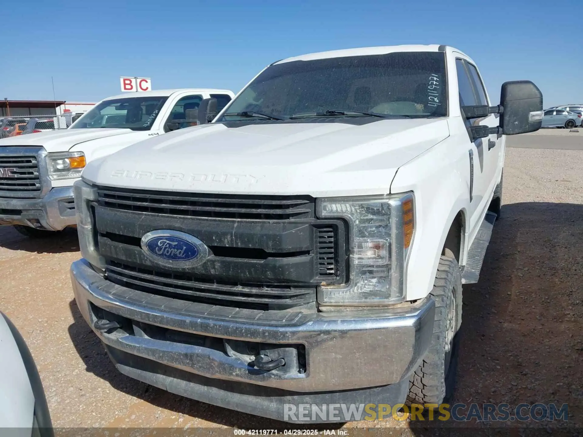 12 Photograph of a damaged car 1FT7W2B63KEG78824 FORD F-250 2019