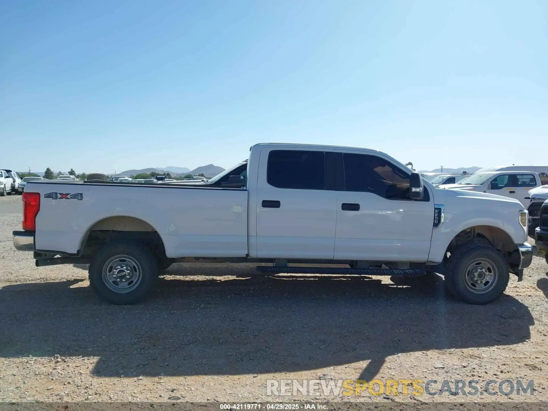13 Photograph of a damaged car 1FT7W2B63KEG78824 FORD F-250 2019
