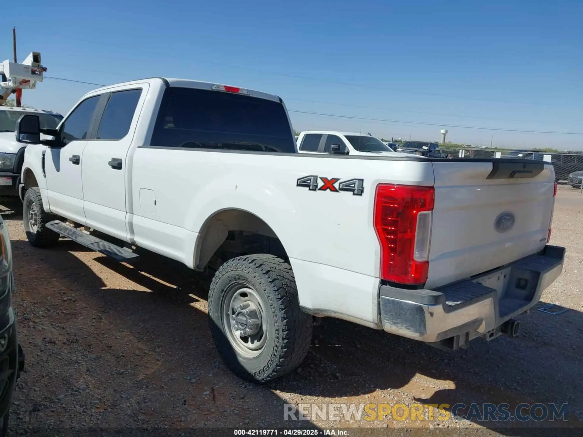 3 Photograph of a damaged car 1FT7W2B63KEG78824 FORD F-250 2019