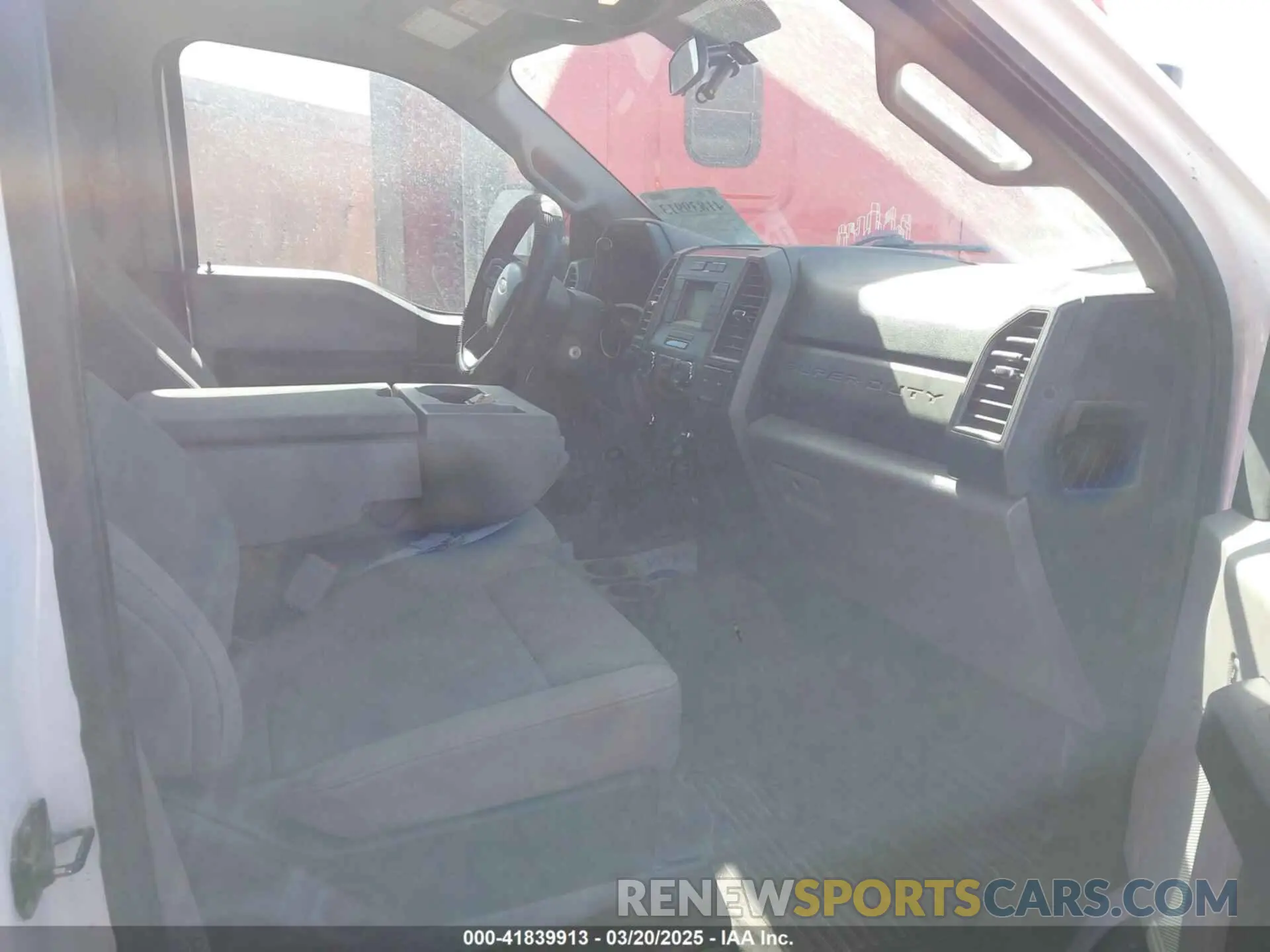 5 Photograph of a damaged car 1FT7W2B65KED26568 FORD F-250 2019