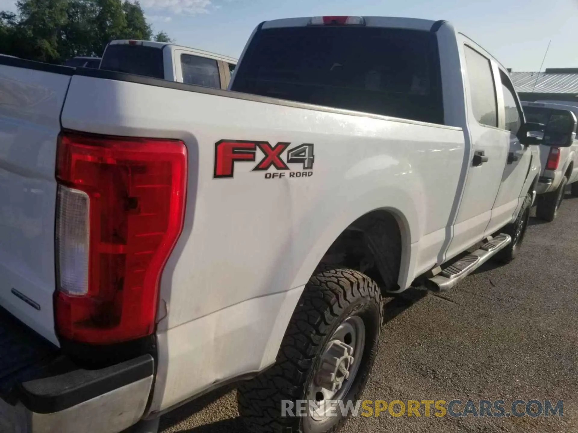 11 Photograph of a damaged car 1FT7W2B65KED86544 FORD F-250 2019