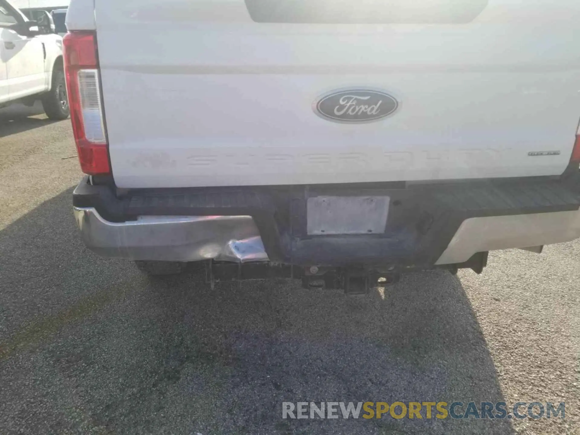 2 Photograph of a damaged car 1FT7W2B65KED86544 FORD F-250 2019