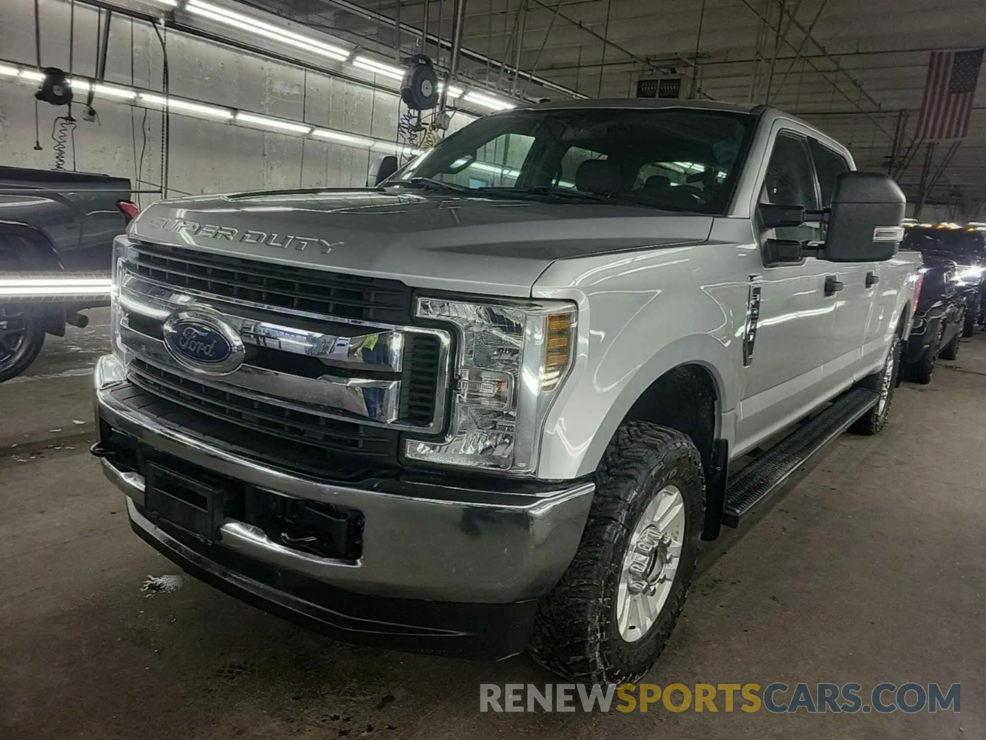 34 Photograph of a damaged car 1FT7W2B65KEG49700 FORD F-250 2019