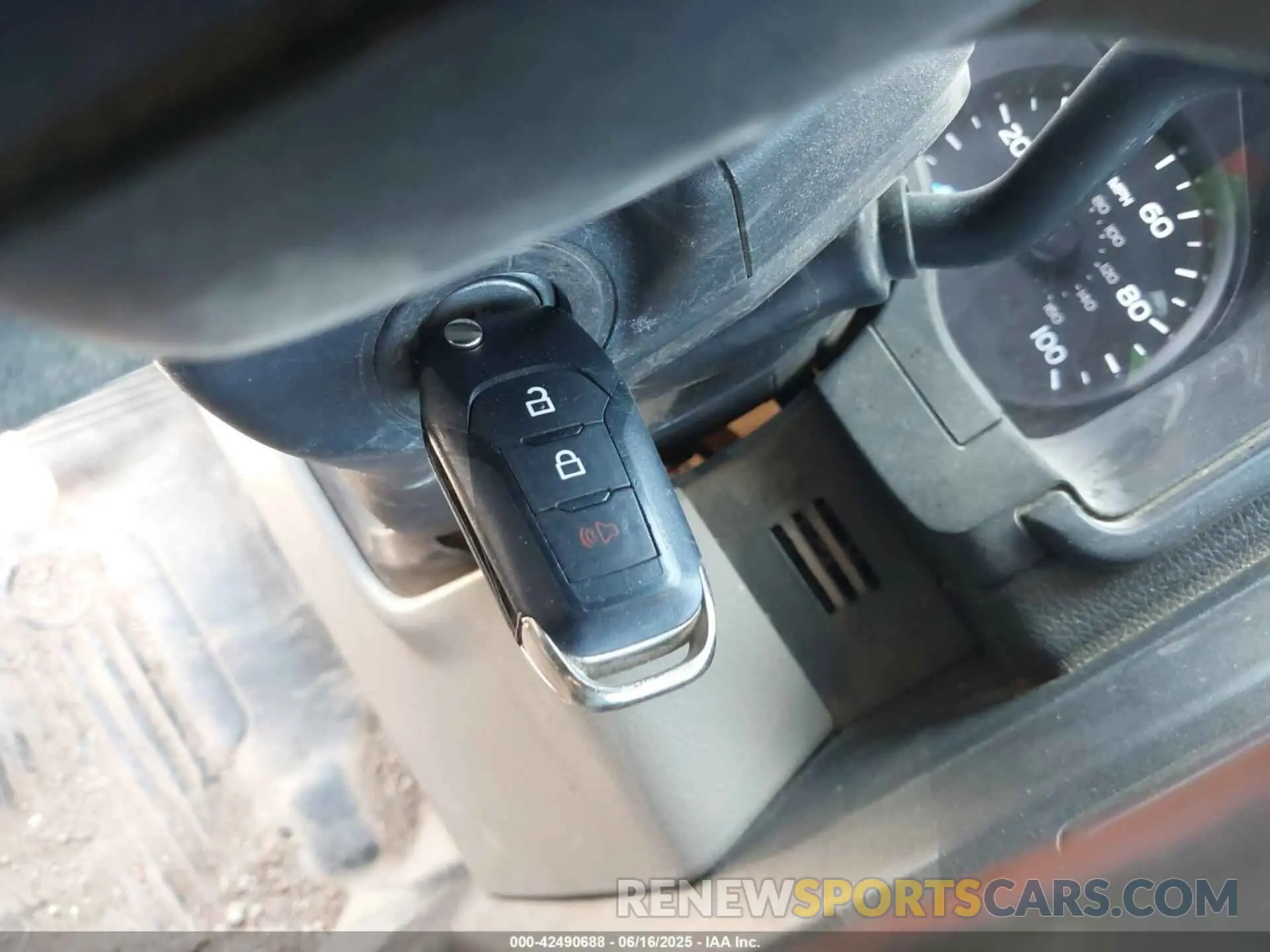 11 Photograph of a damaged car 1FT7W2B67KEG72329 FORD F-250 2019