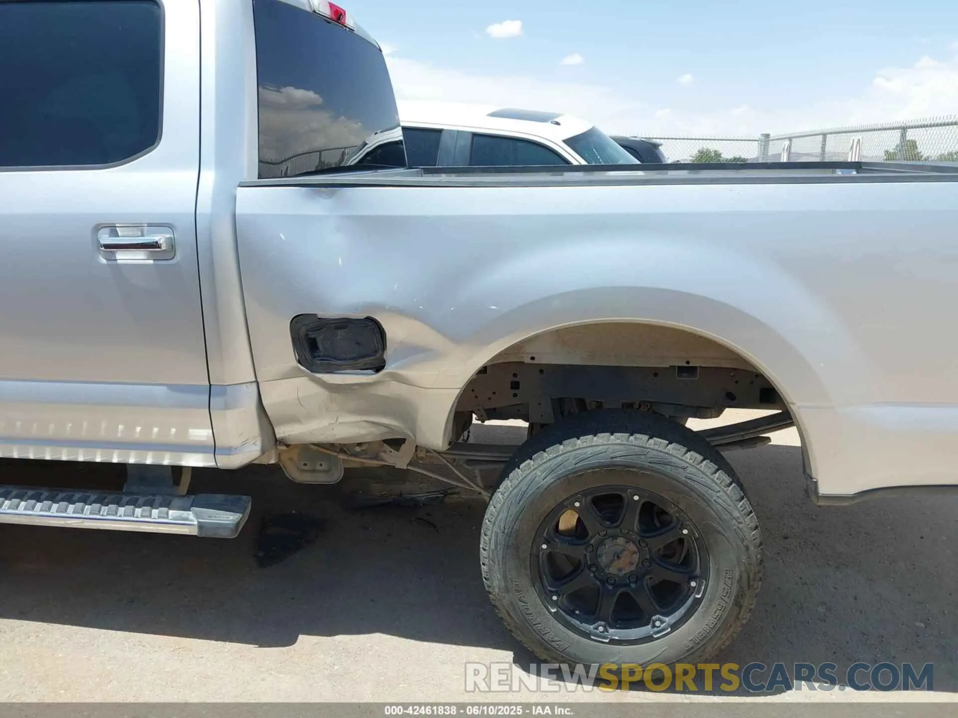 6 Photograph of a damaged car 1FT7W2B68KEC80038 FORD F-250 2019