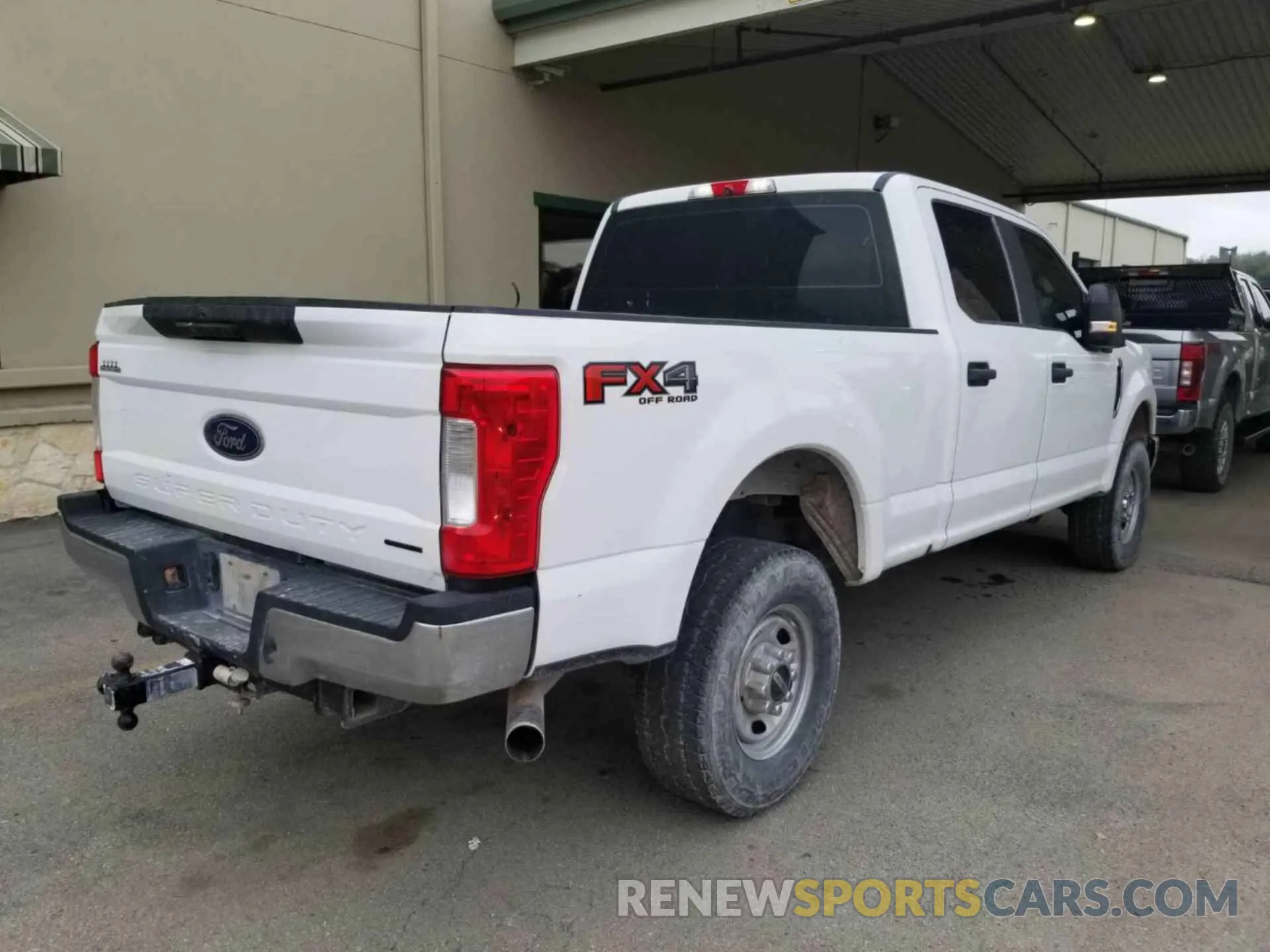 16 Photograph of a damaged car 1FT7W2B68KED86537 FORD F-250 2019