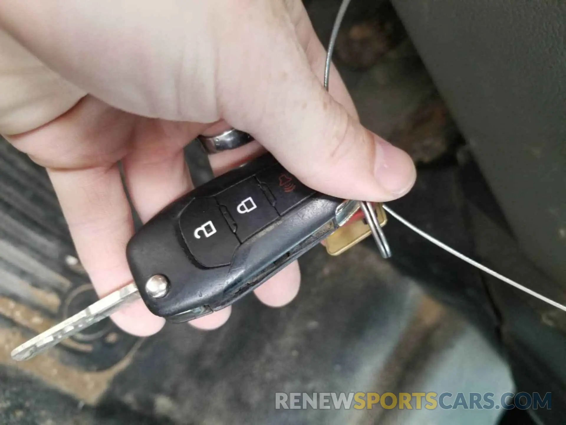 26 Photograph of a damaged car 1FT7W2B68KED86537 FORD F-250 2019